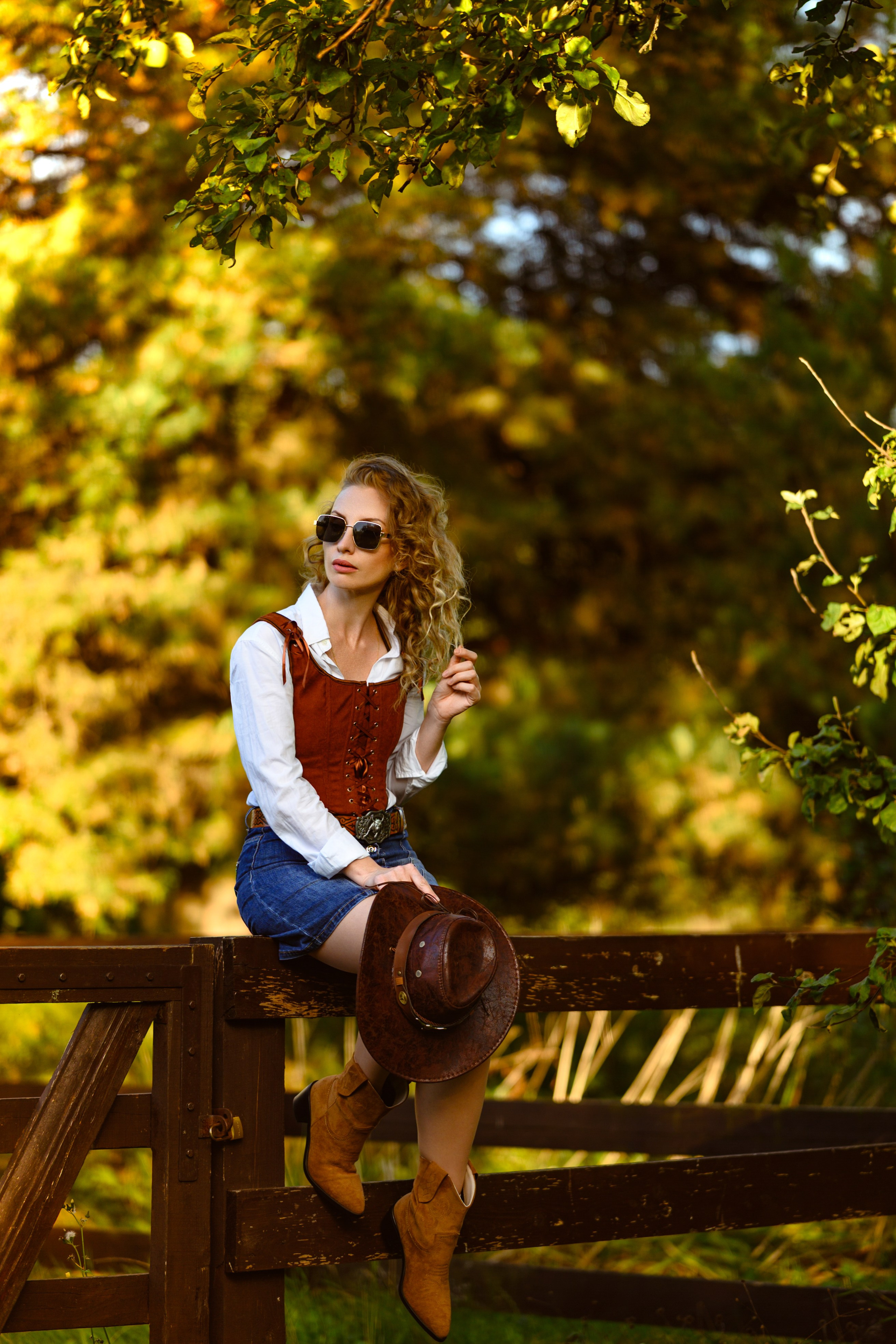 Ковбойша. Компания и фотошкола по созданию контента в Москве
