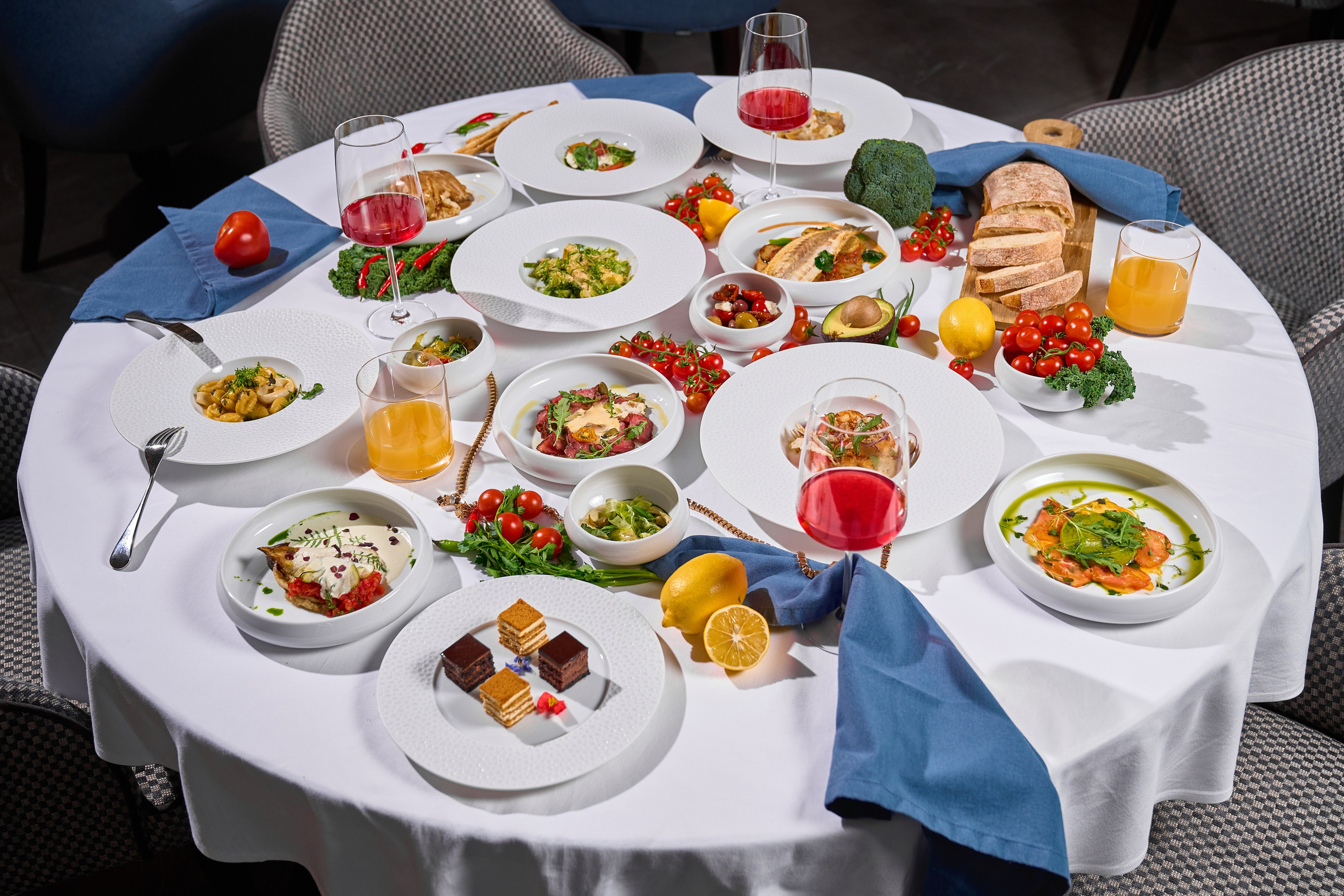 COSMOS ITALY — СЪЕМКА МЕНЮ