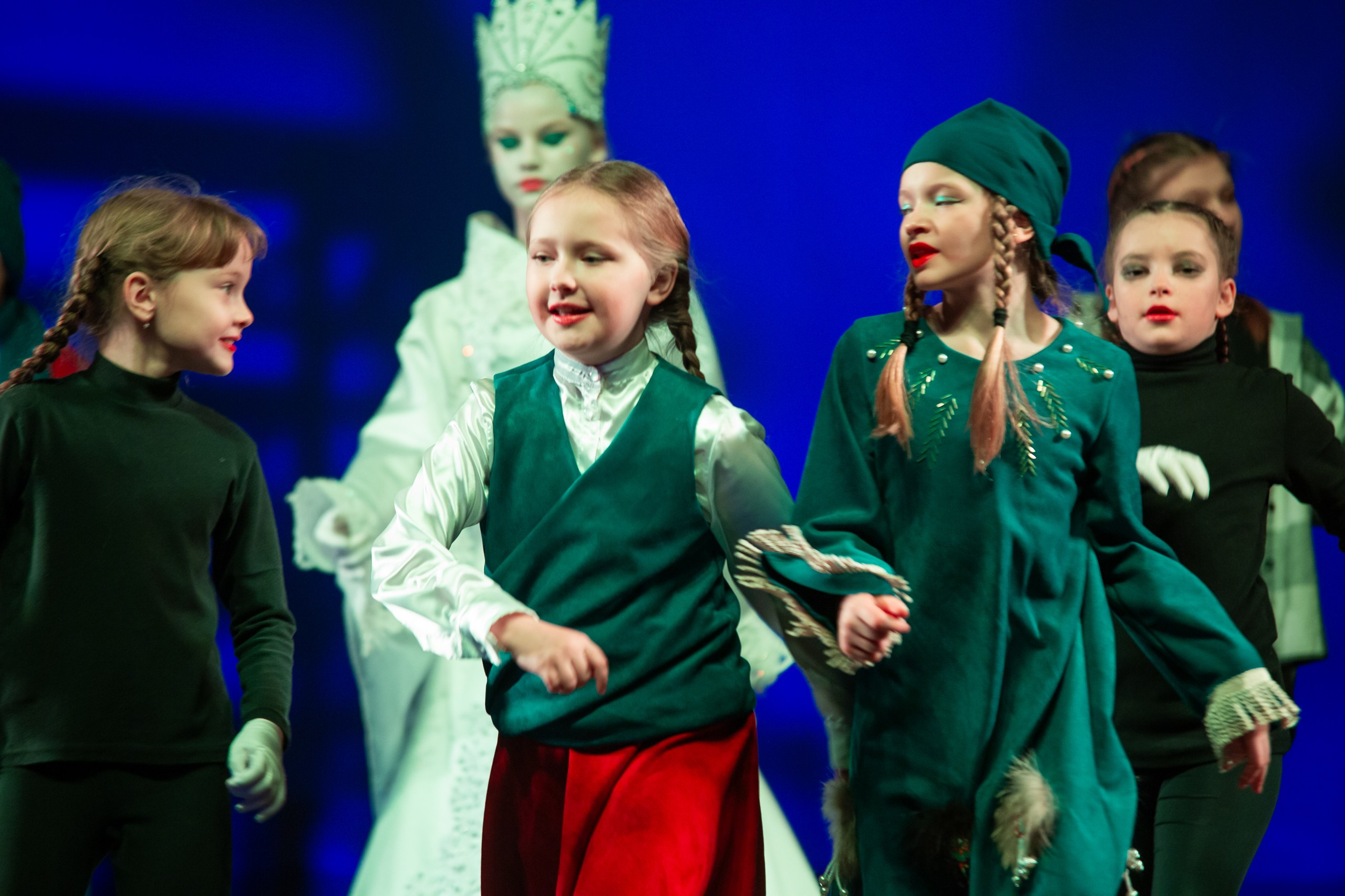 ТС Фантазия — «Снежная королева». Профессиональный фотограф в Мценске и Орловской области