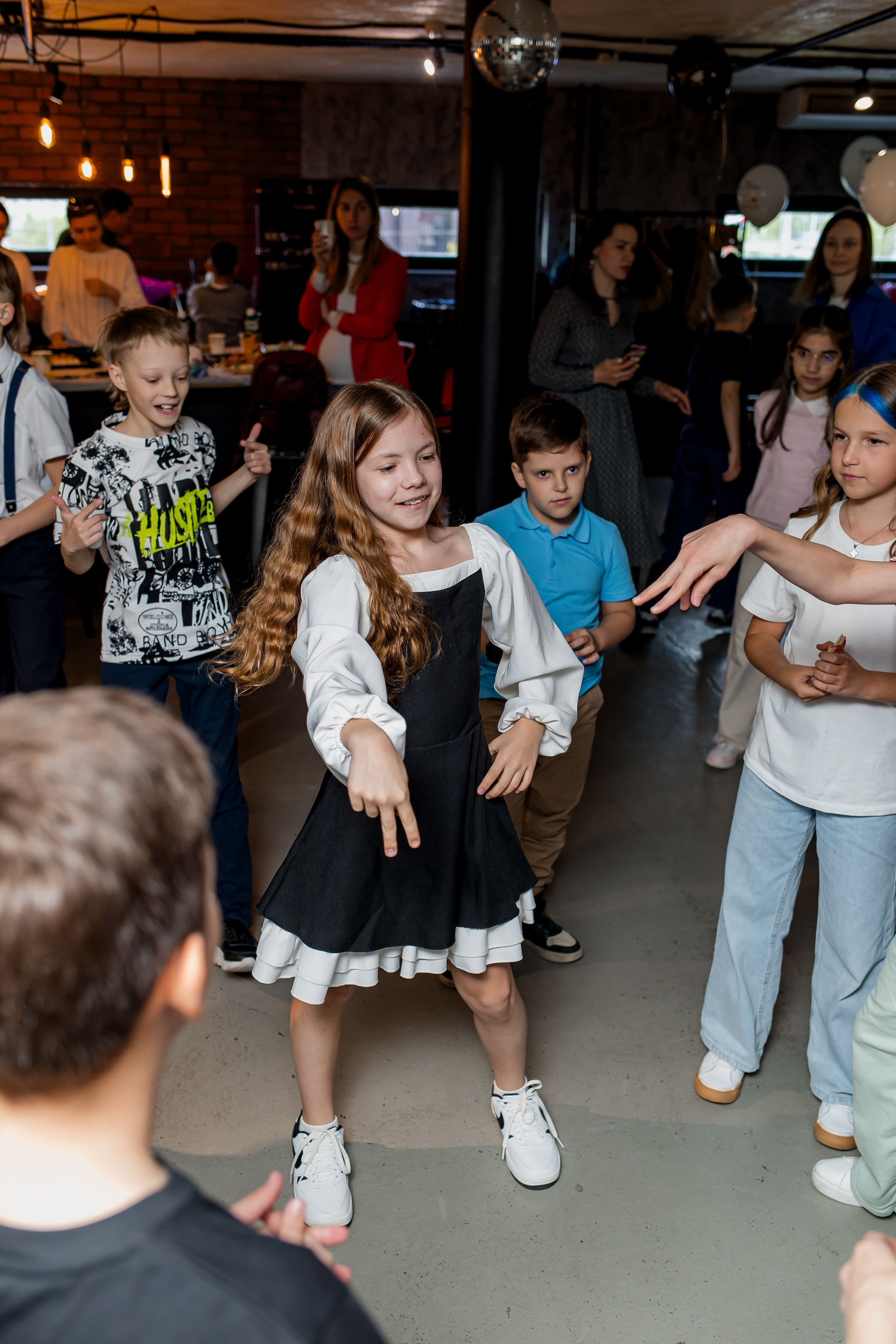 Выпускной 4 класс. Фотограф в Москве Авдеева Мария