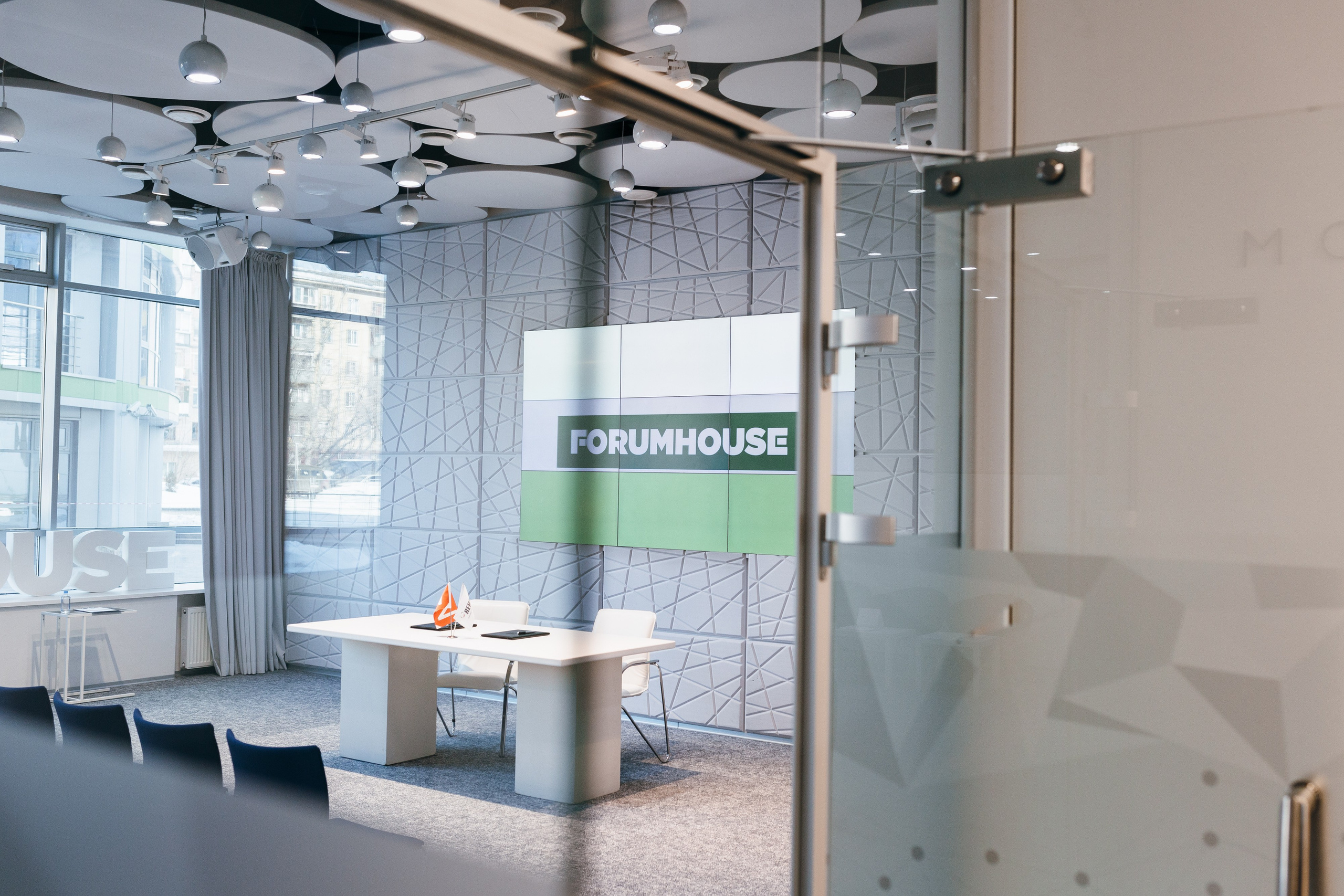 Фотограф на конференции в Москве, заказать услуги профессиональной фотосъёмки — Цены, стоимость услуг фотосъёмки конференций