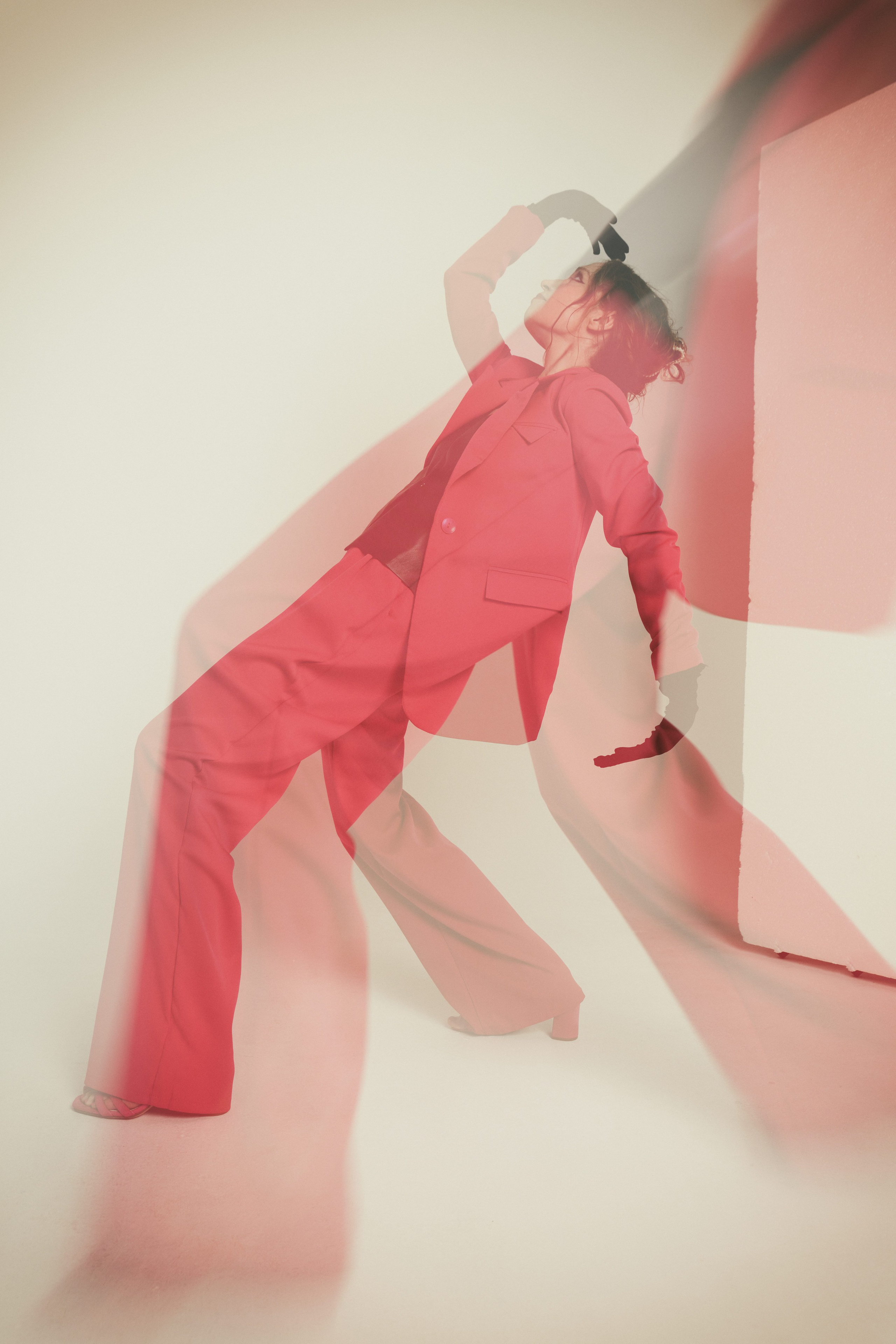 MAGENTA POWER. Yulia Yurchevskaya | Art Director & Visual Visionary