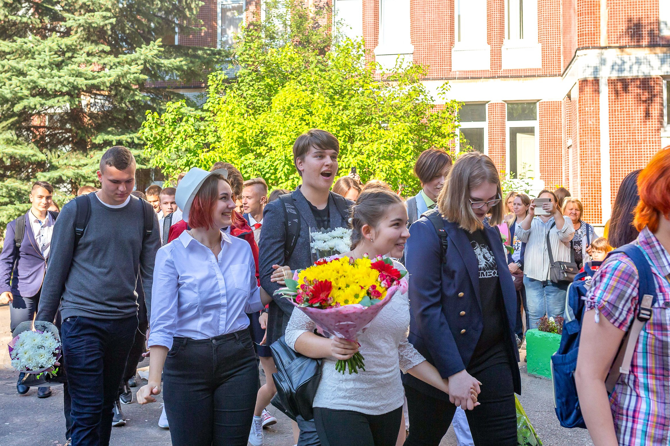 Линейка 1 сентября. Свадебный и Репортажный фотограф в Санкт-Петербурге