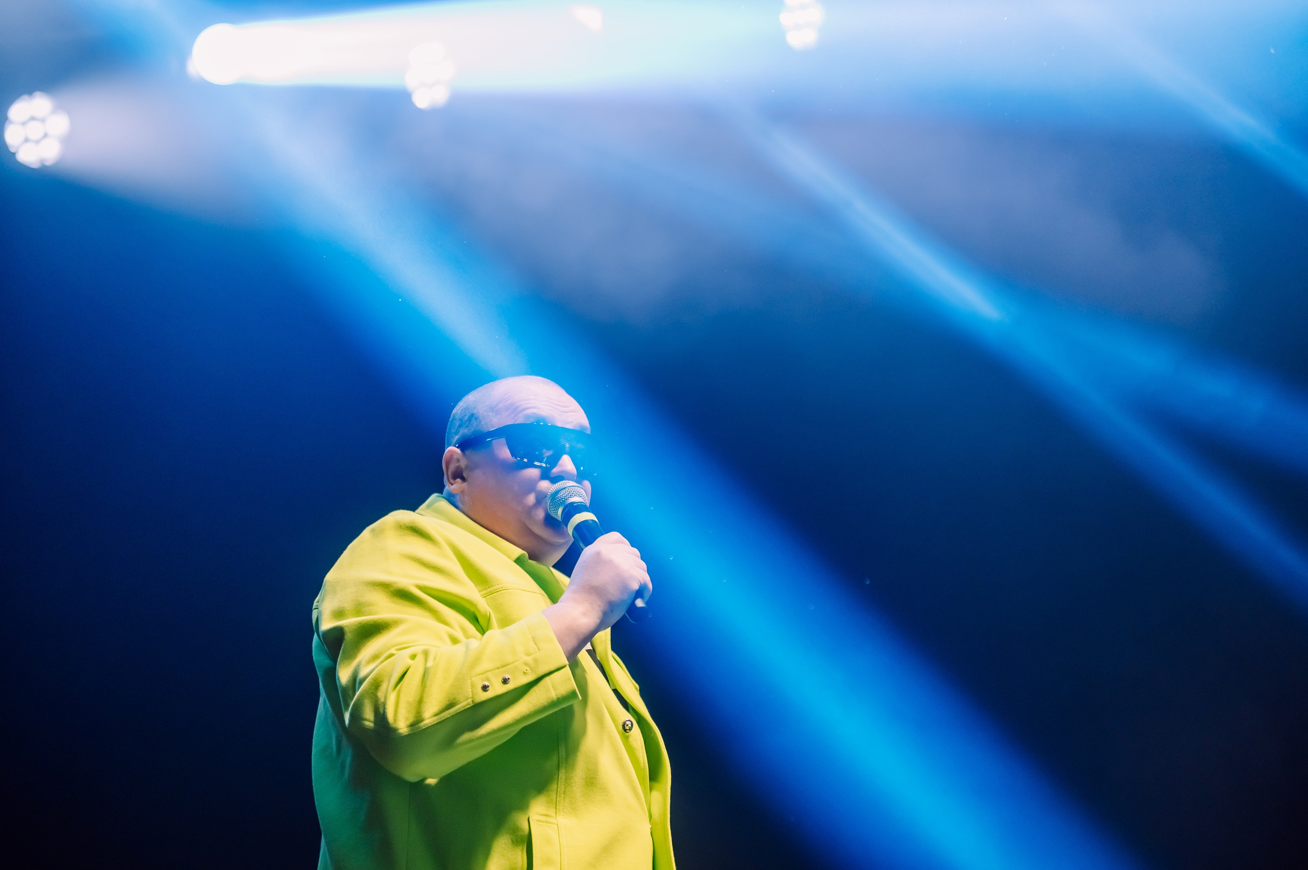 Дискач 90-х в Кемерово, СРК Арена. Детский фотограф, семейный фотограф и репортажи в Кемерово