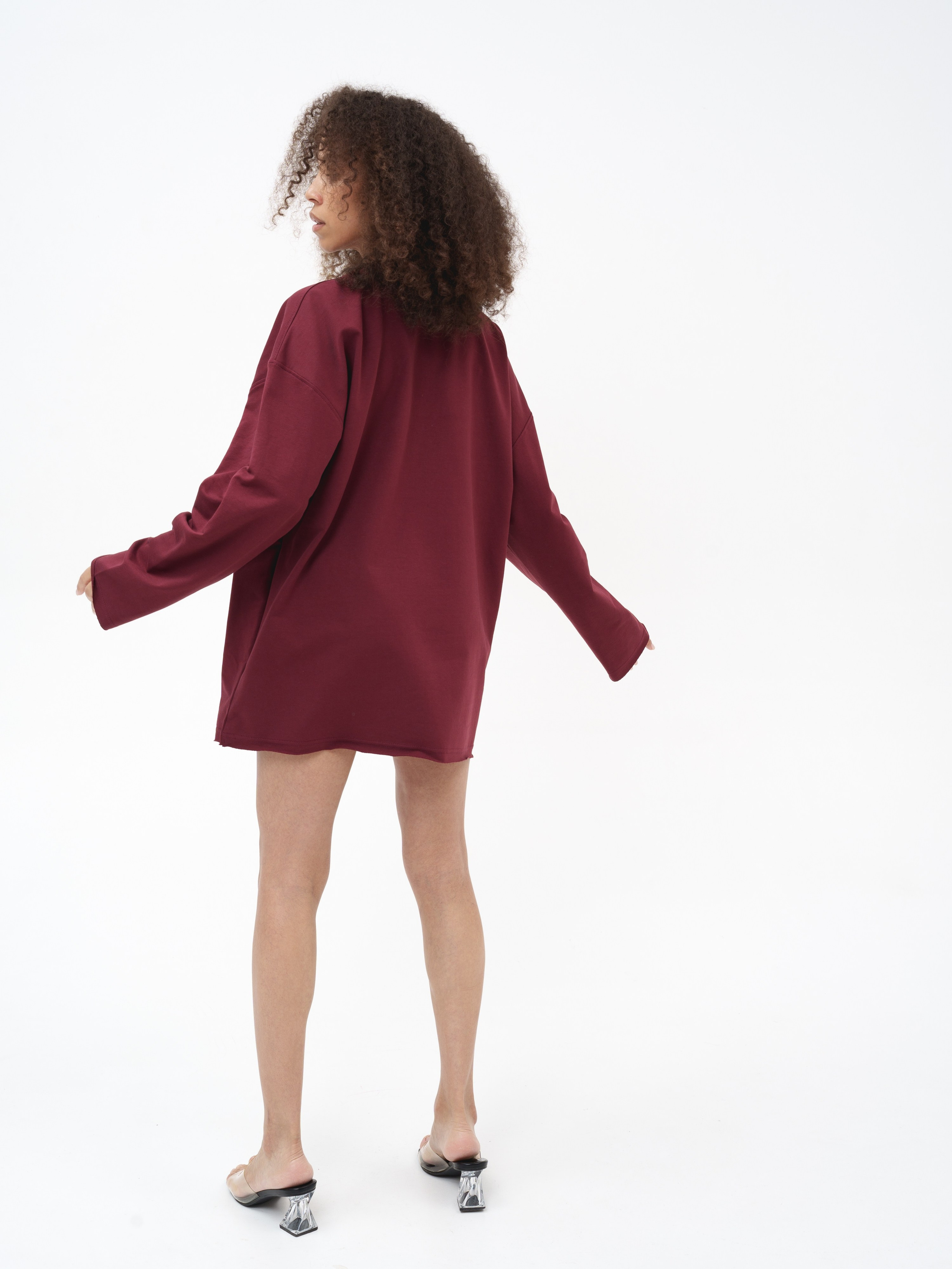 Свитшоты (вб и озон). Иван Упоров — фотограф, рилсмейкер чебоксары