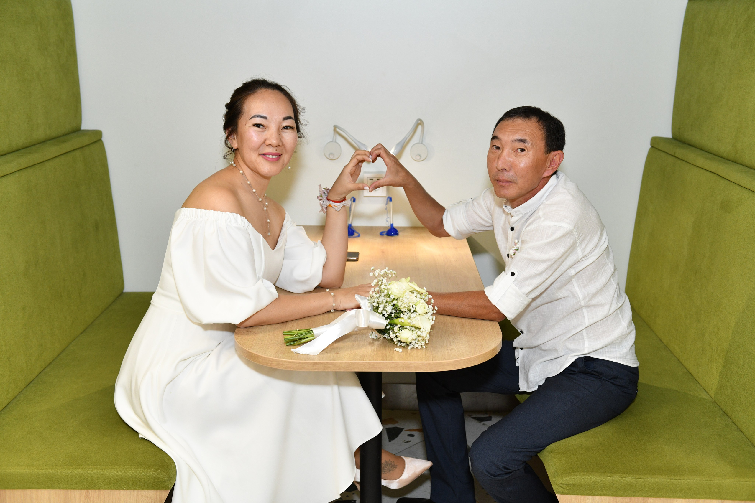 Регистрация брака в МФЦ Ногалы и Олега. Свадебный и портретный фотограф в Москве Галина Борисова