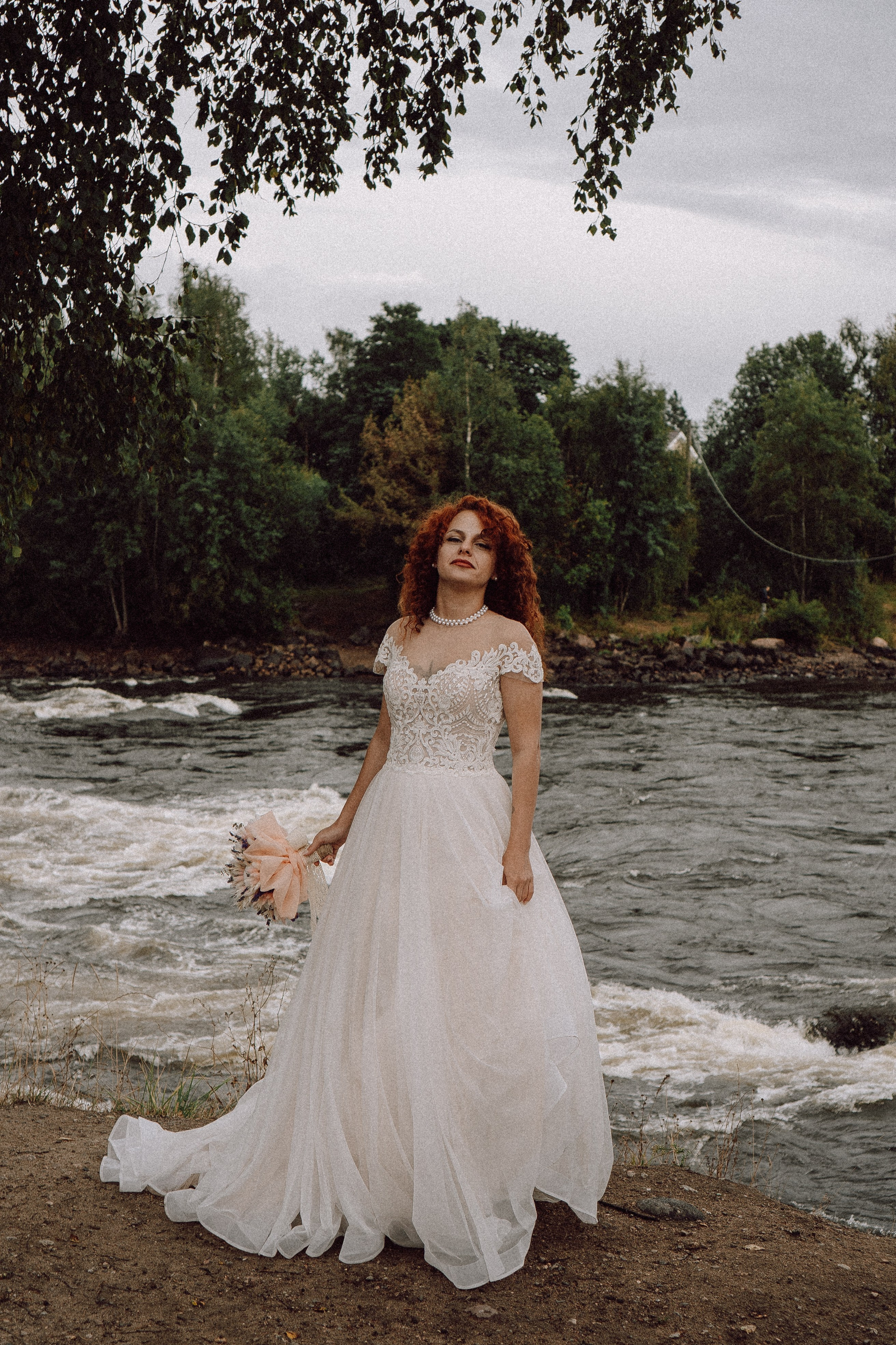 СВАДЕБНАЯ ФОТОСЕССИИЯ ПАРЫ В ГОРОДЕ ПРИОЗЕРСК В СОСНОВОМ ЛЕСУ И С ПИКАПОМ. Профессиональный фотограф, Санкт-Петербург — Виктория Богомолова