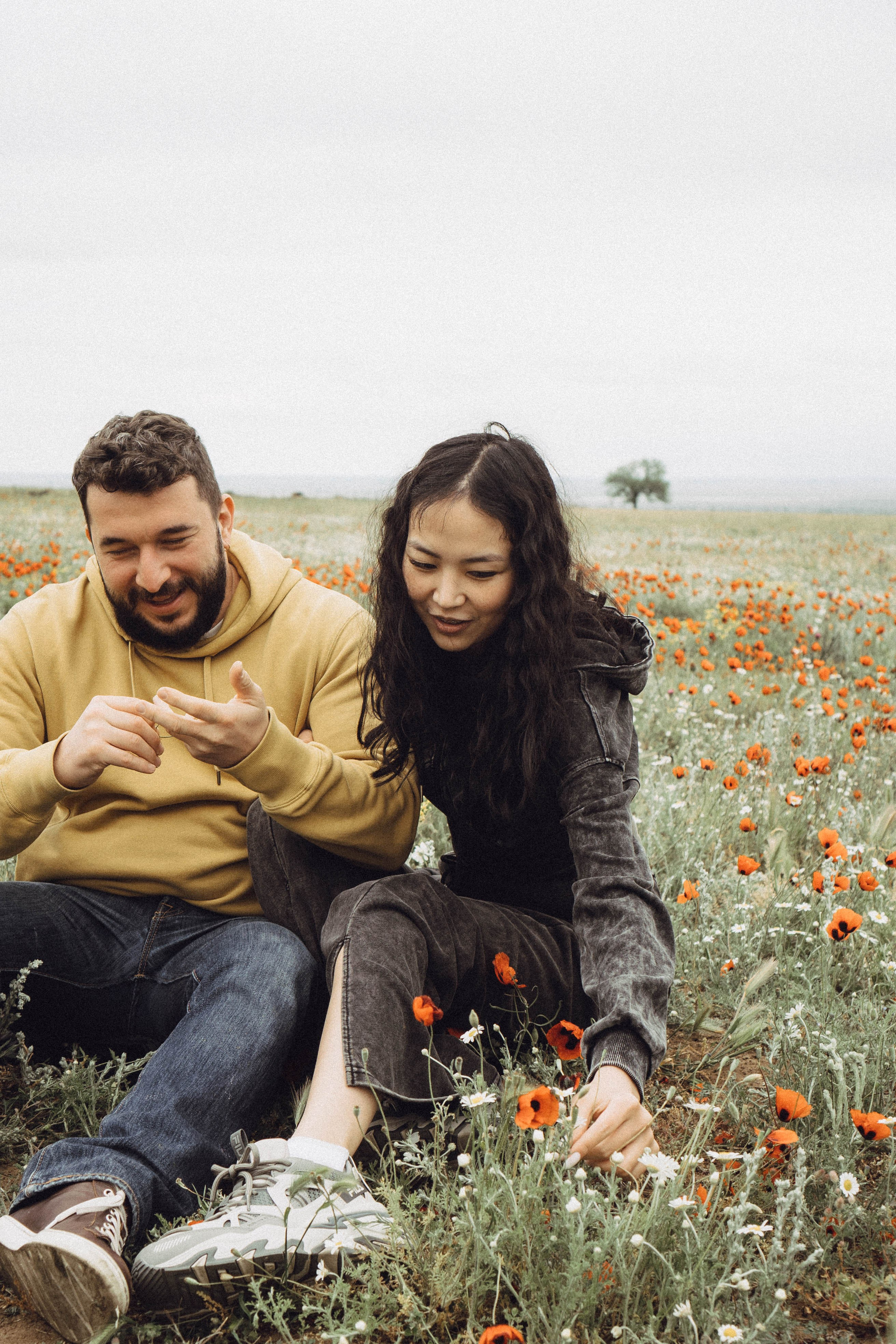 Любовь в маковом поле. Профессиональный фотограф, Санкт-Петербург — Виктория Богомолова