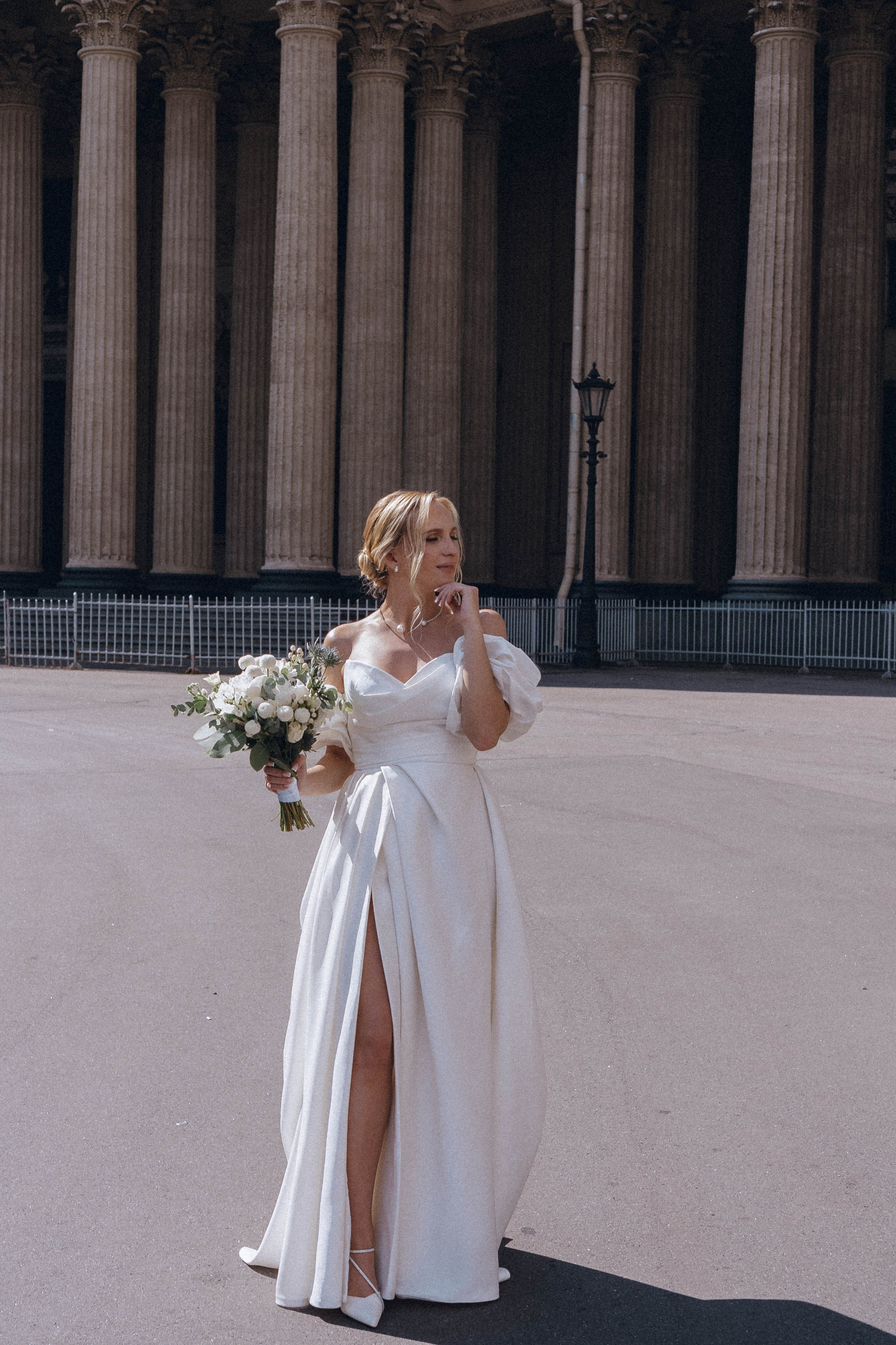 СВАДЕНБНАЯ СЬЕМКА НА КАТЕРЕ ПО КАНАЛАМ САНКТ-ПЕТЕРБУРГА И В АКВАТОРИИ НЕВЫ. Профессиональный фотограф, Санкт-Петербург — Виктория Богомолова