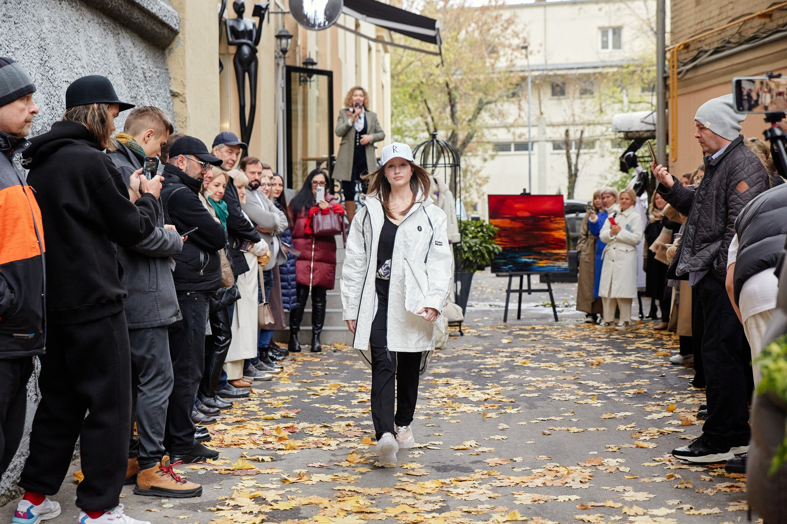Показ Art Apparel в Москве. Коммерческий фотограф в Москве Павел Володин — фотосъемка для бизнеса