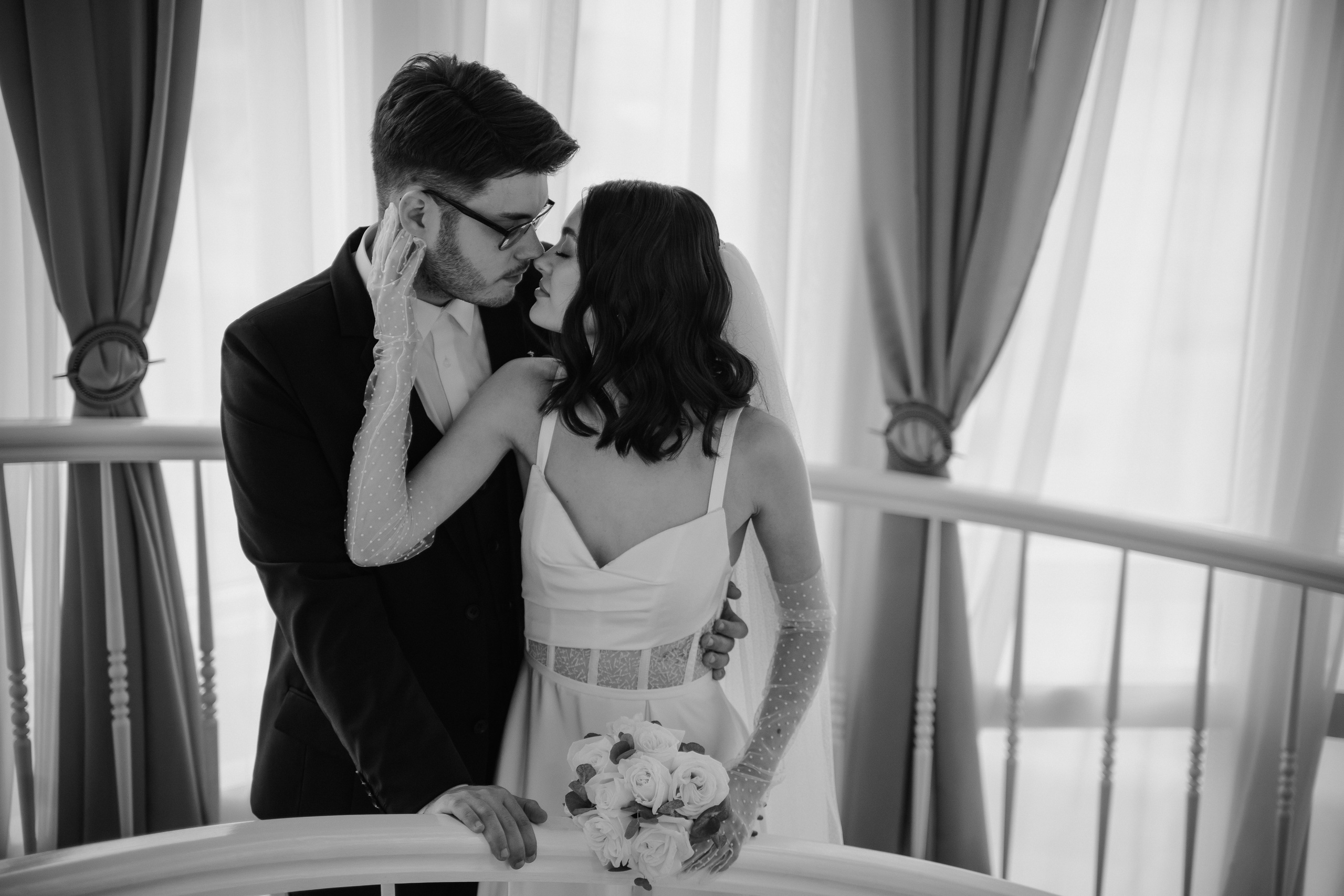 Ксения и Василий. Хвоя. Фотограф Аля Овчарова