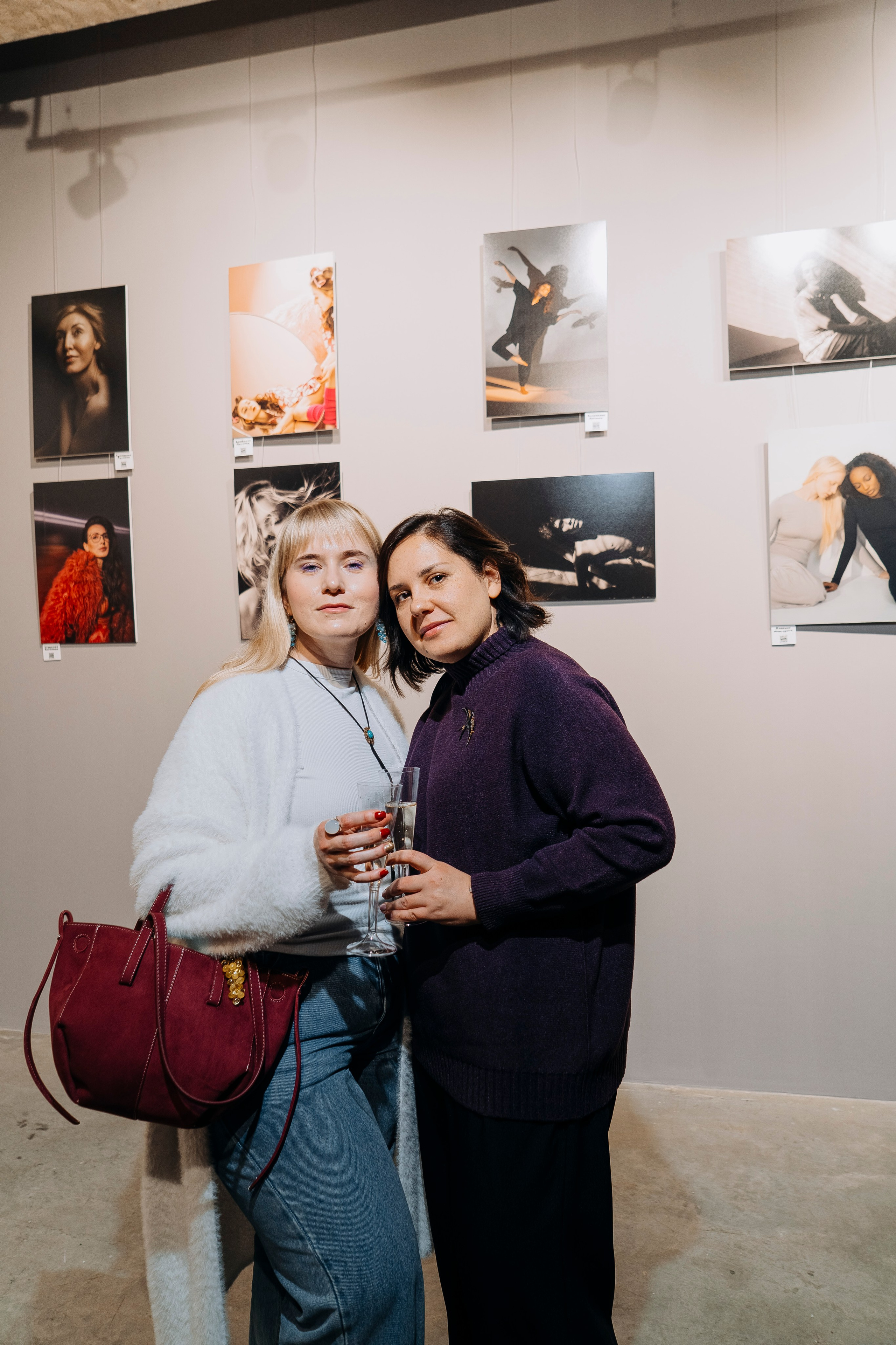 Вернисаж фотовыставки MFamilia «Гармония различий». Организация фотовыставок в Петербурге и Москве, MFamilia (МФамилия)