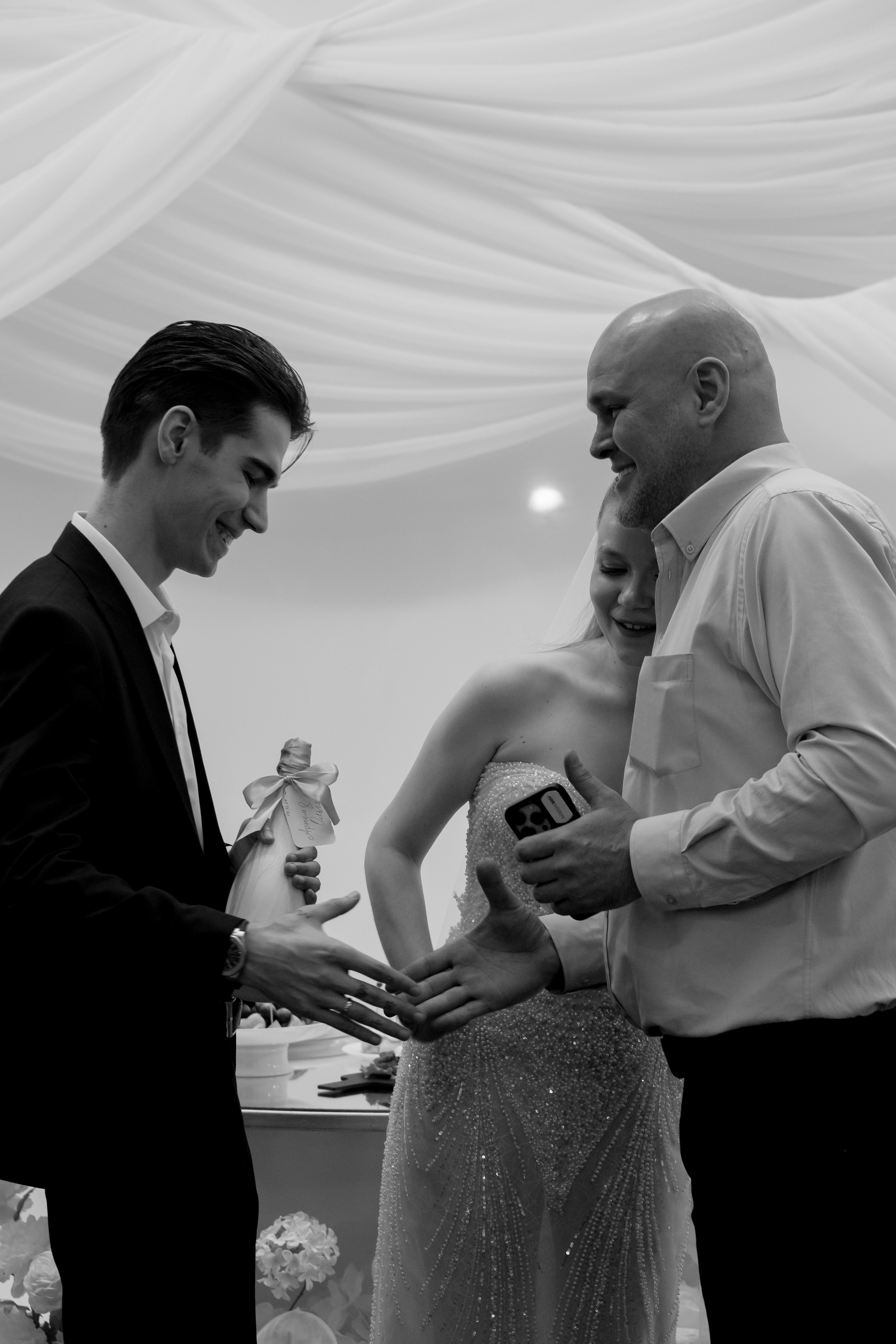 СВАДЕБНЫЙ БАНКЕТ (СНЯТО В СИБИРЕ В НИЖНЕВАРТОВСКЕ). Профессиональный фотограф, Санкт-Петербург — Виктория Богомолова