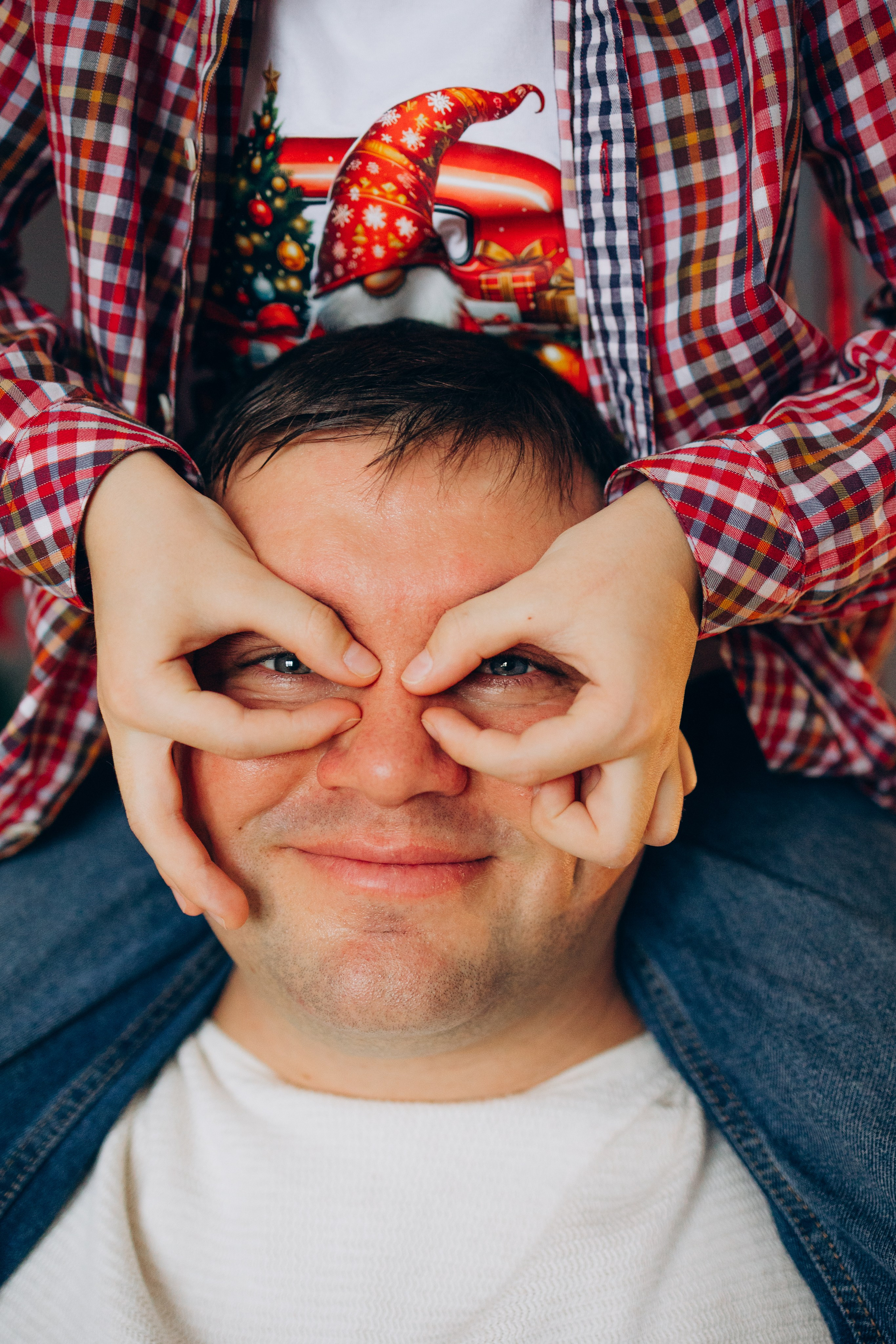 Семья — это тепло объятий и свет улыбок!. Фотограф Москва Светлана Кирюшина
