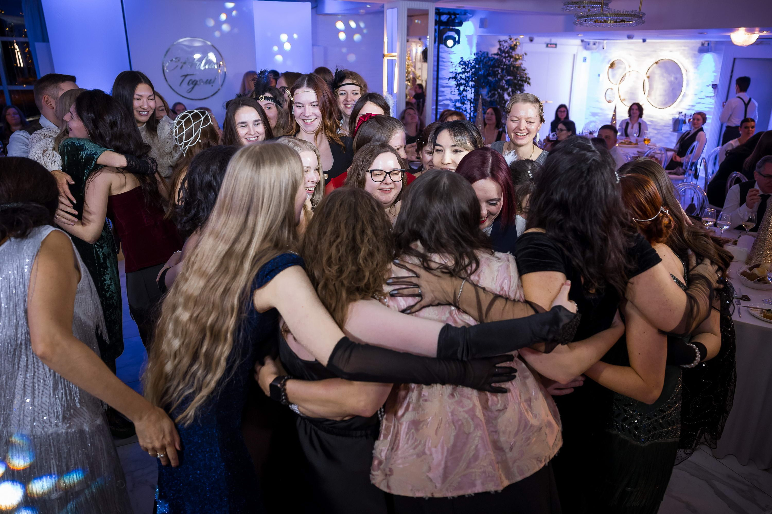 Корпоратив Нмаркет.ПРО. Свадебный фотограф Игорь Брундасов 8PHOTO на свадьбу венчание загс СПб