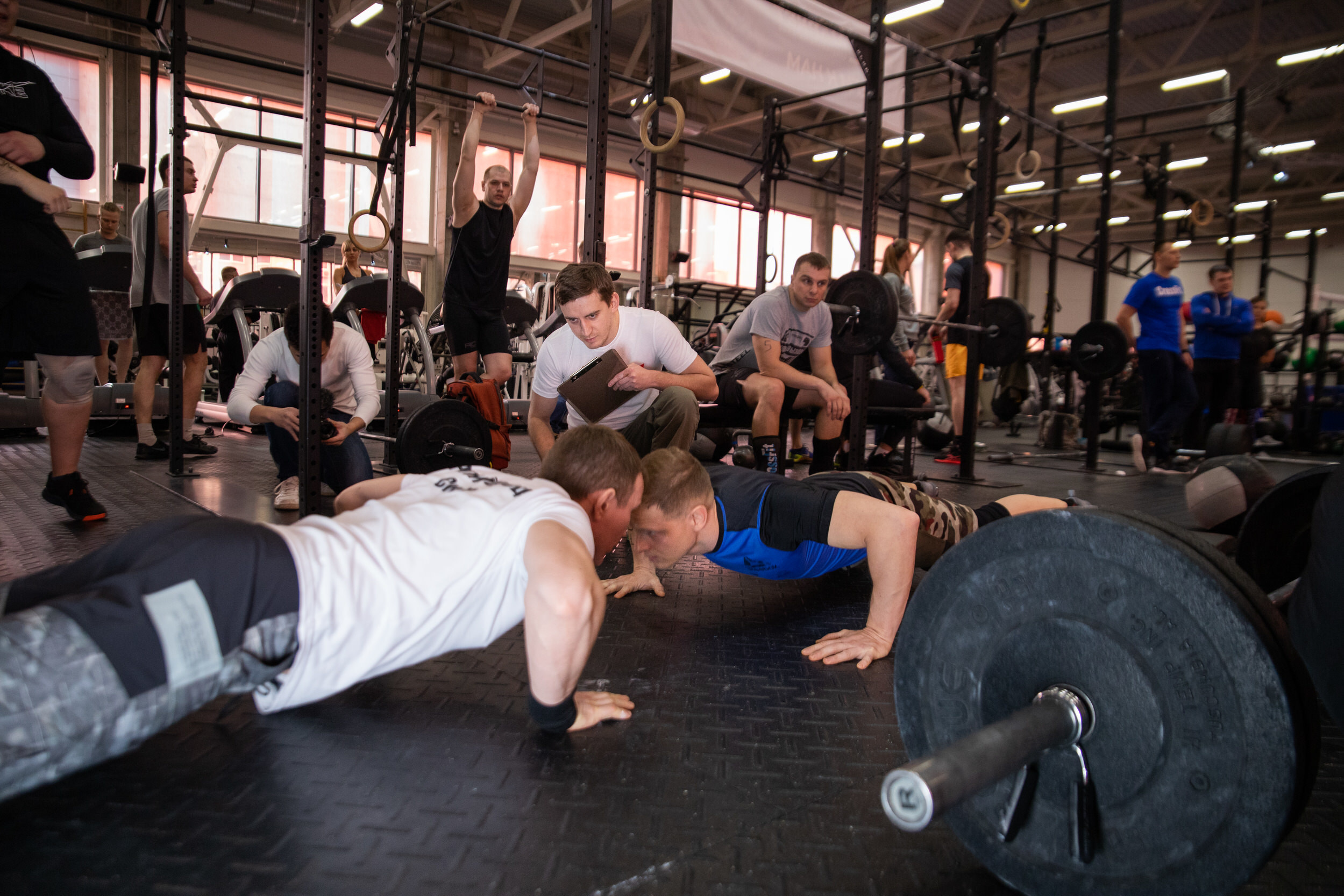Фотограф на турнир по кросс-фиту. Контент для бизнеса в Екатеринбурге Полдень Медиа