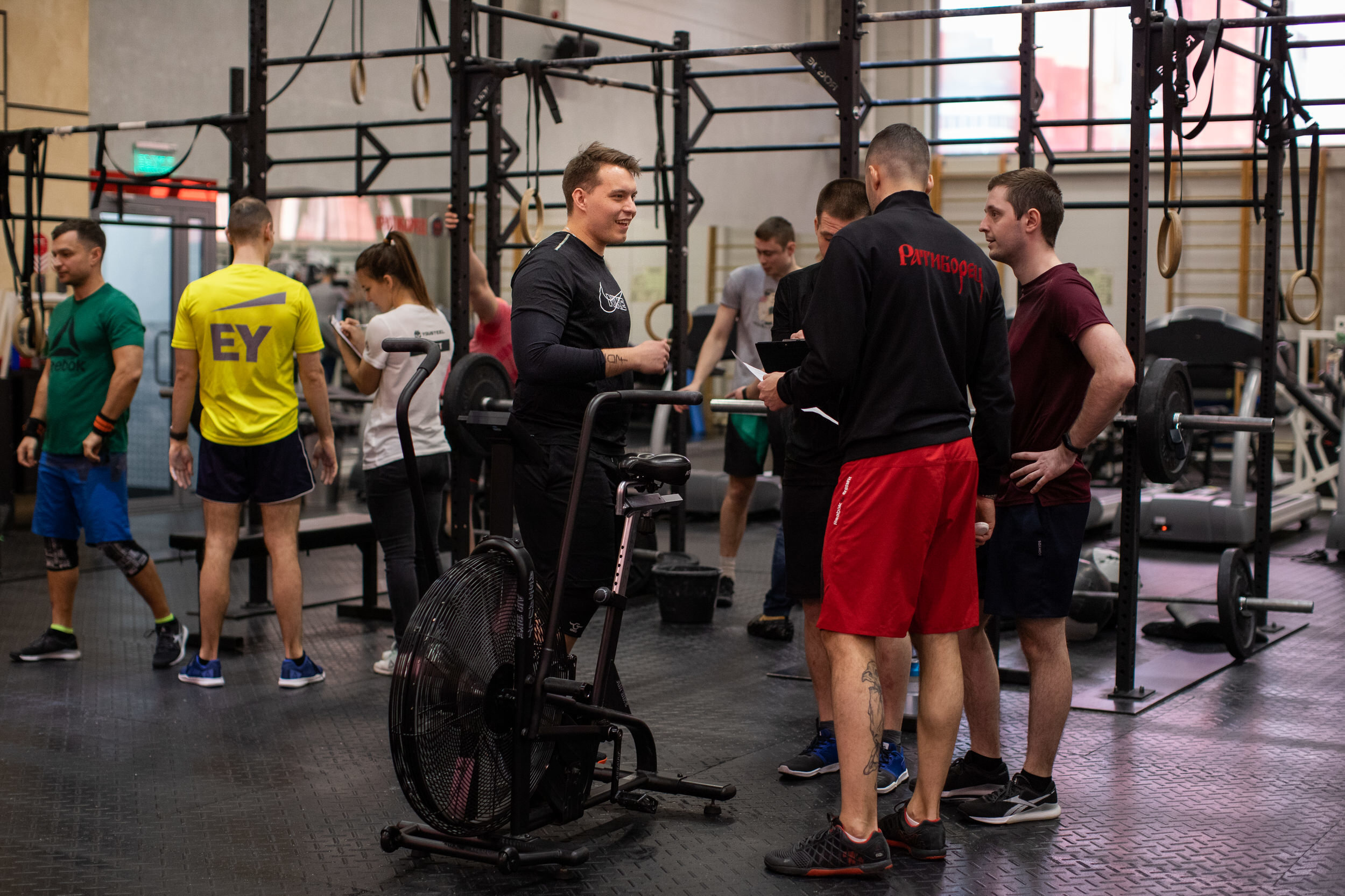 Фотограф на турнир по кросс-фиту. Контент для бизнеса в Екатеринбурге Полдень Медиа