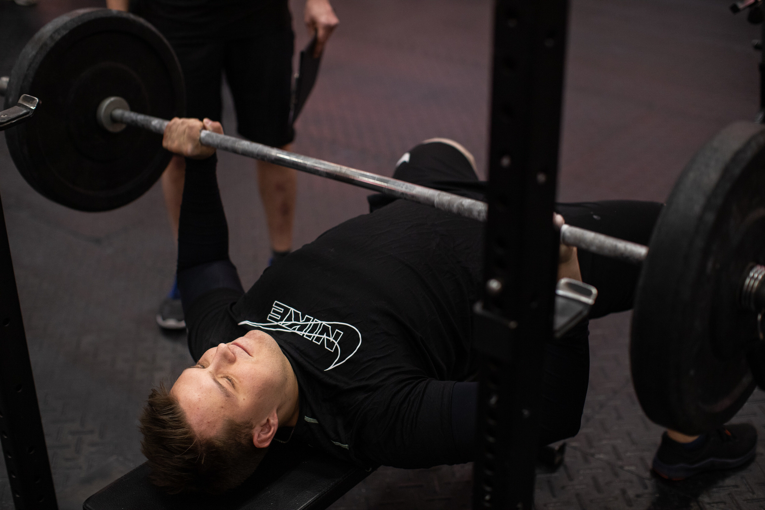 Фотограф на турнир по кросс-фиту. Контент для бизнеса в Екатеринбурге Полдень Медиа