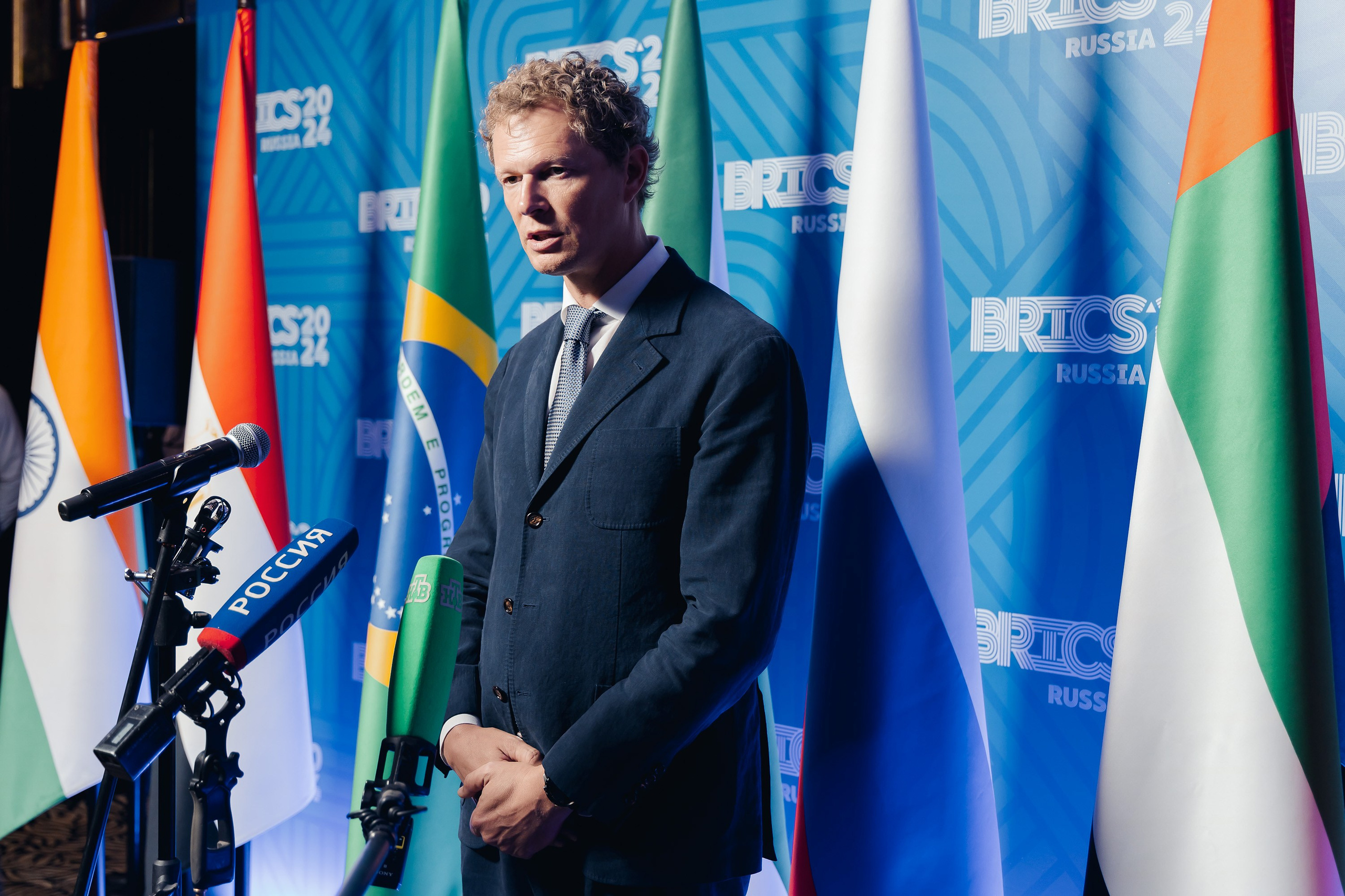 БРИКС ФНС. Parezhevphoto.ru