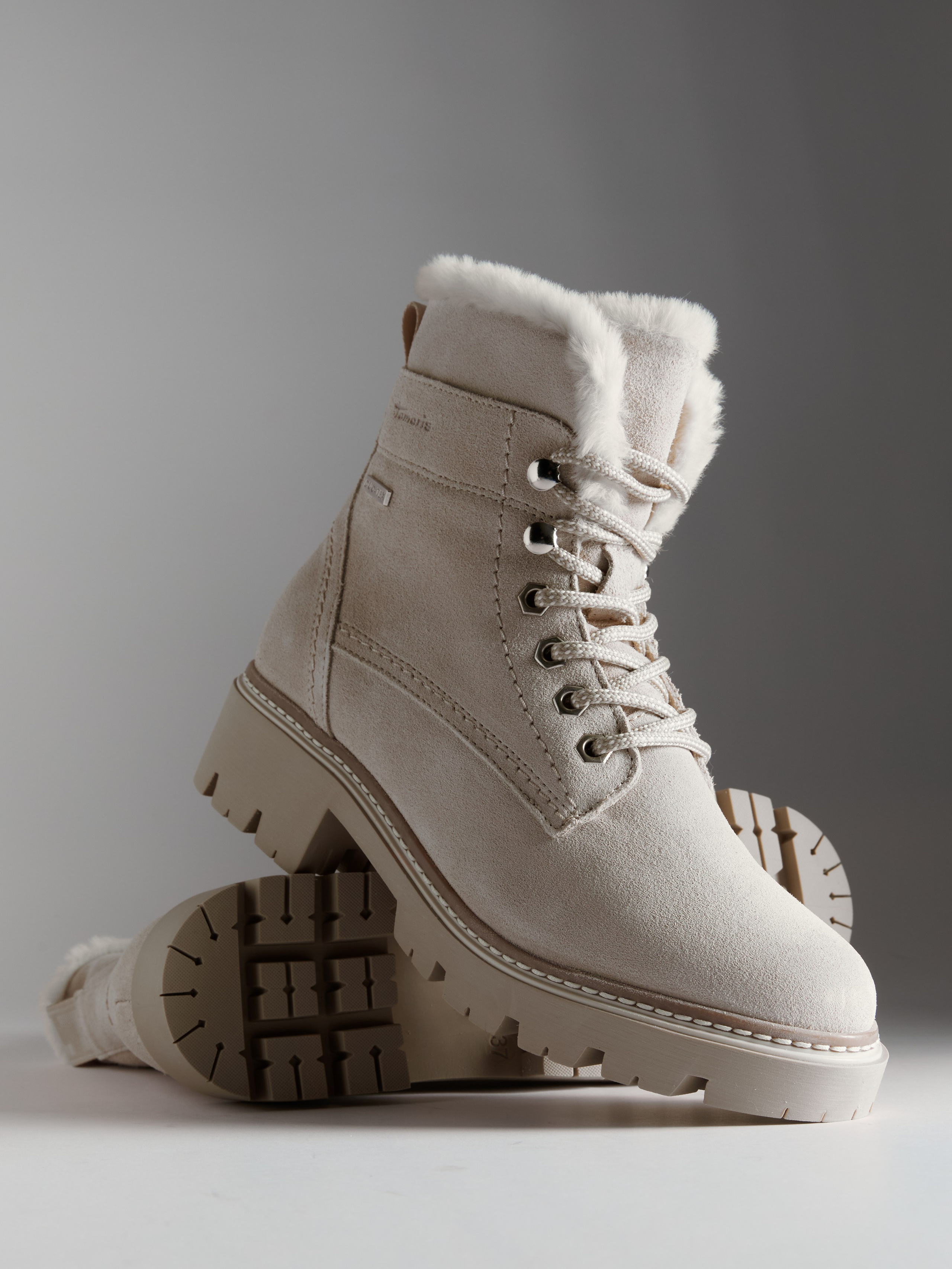 Предметный фотограф в Москве Евгений Шубин