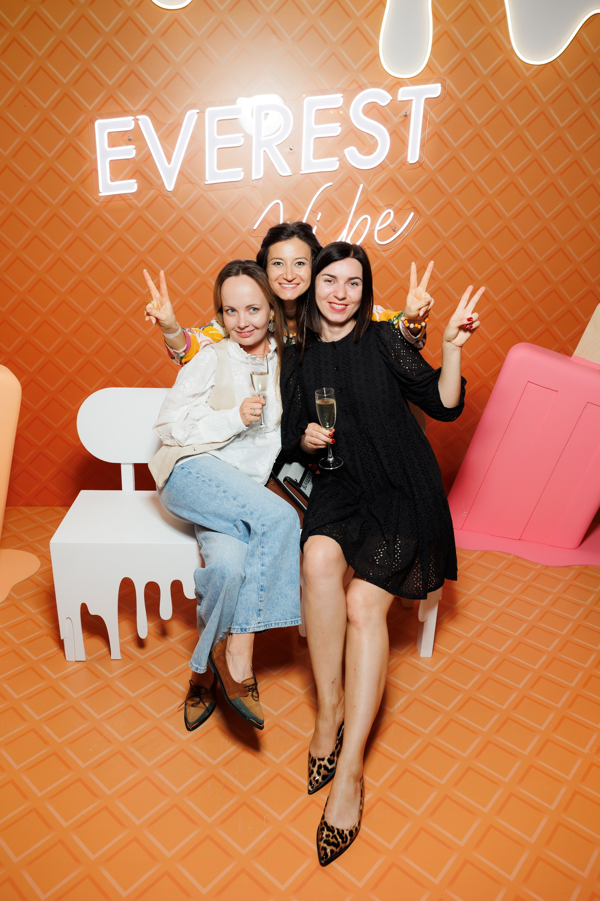 EVEREST VIBE good vibes only 16.08.2023. EVEREST PHOTO REPORT