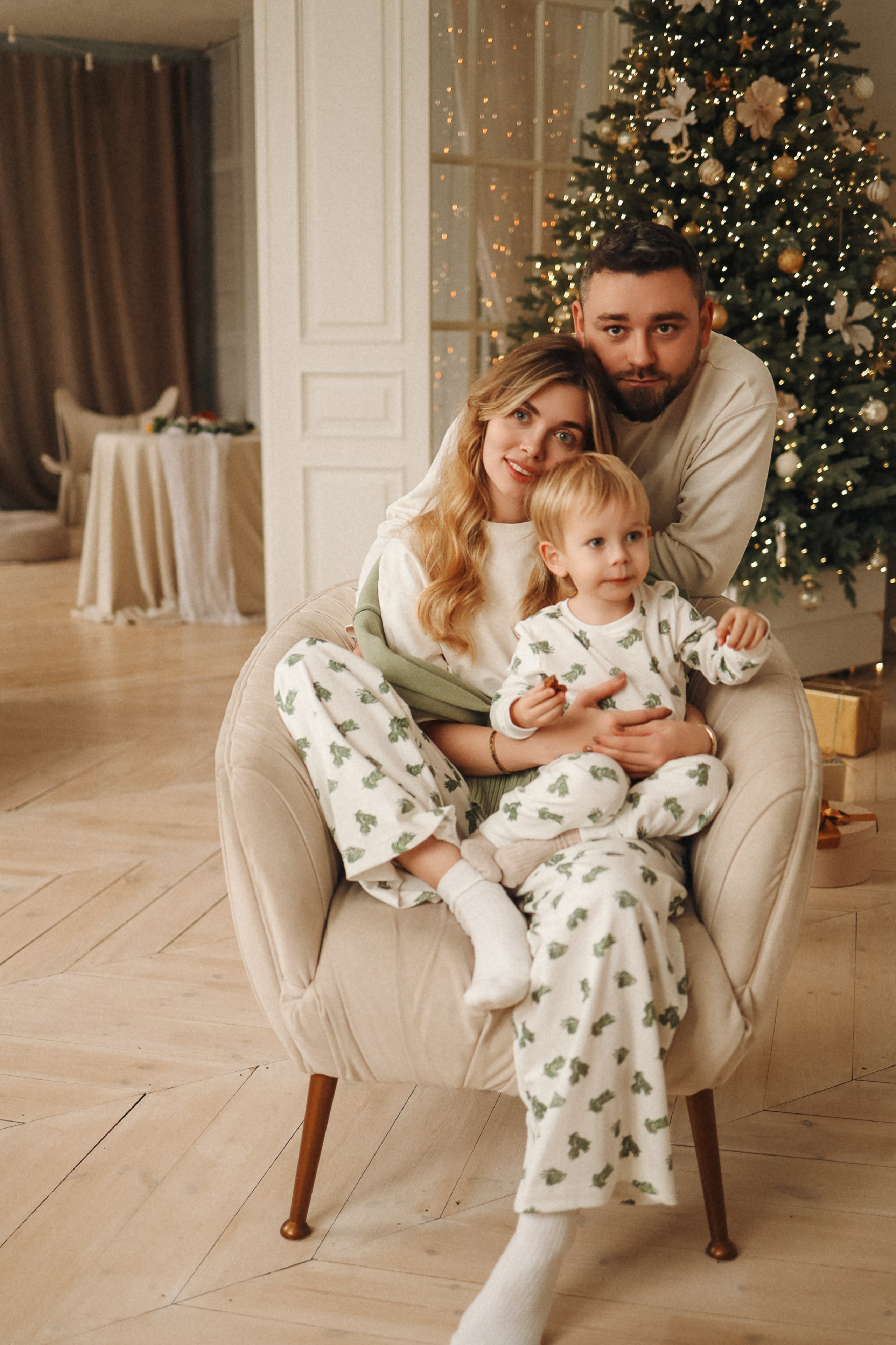 Семейная фотосессия в Villa Nina. Marina Shakirova Photography