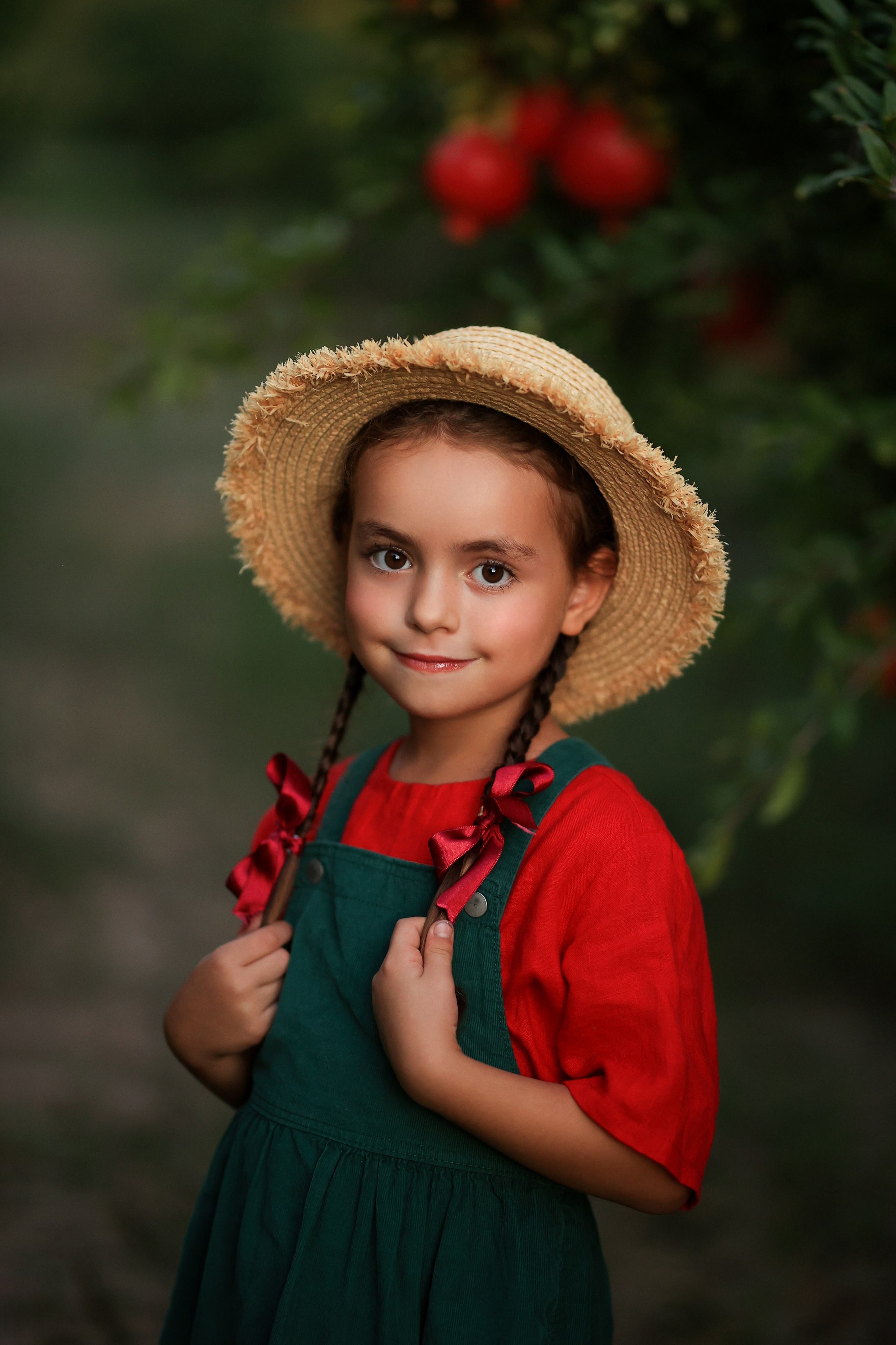 Photoshooting in pomegranate garden