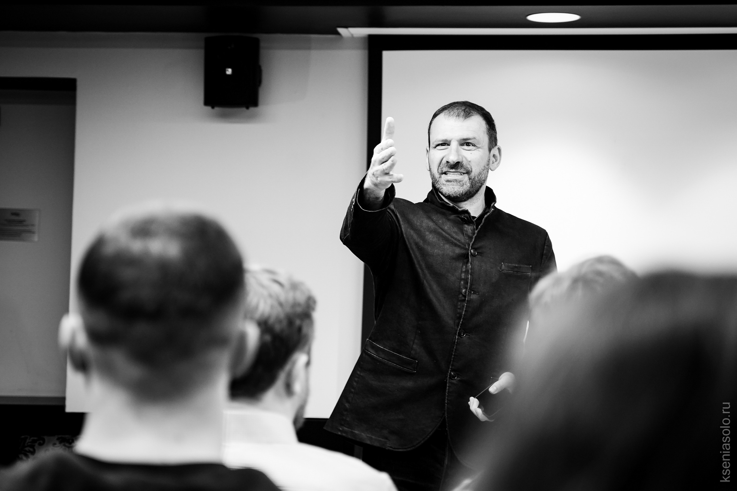 Игорь Рыбаков, инфорбизнес, бизнес портрет, х10