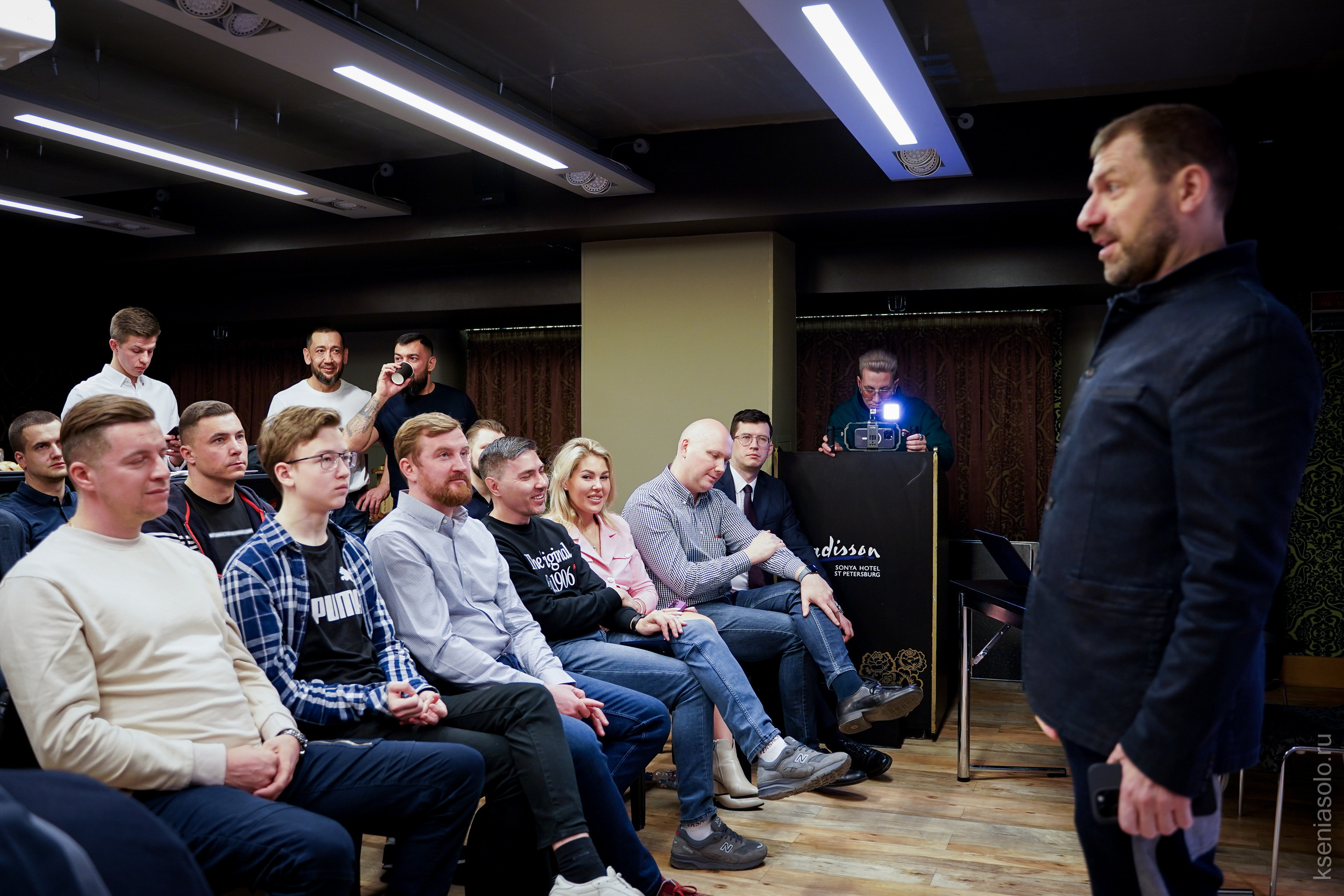 Игорь Рыбаков, инфорбизнес, бизнес портрет, х10