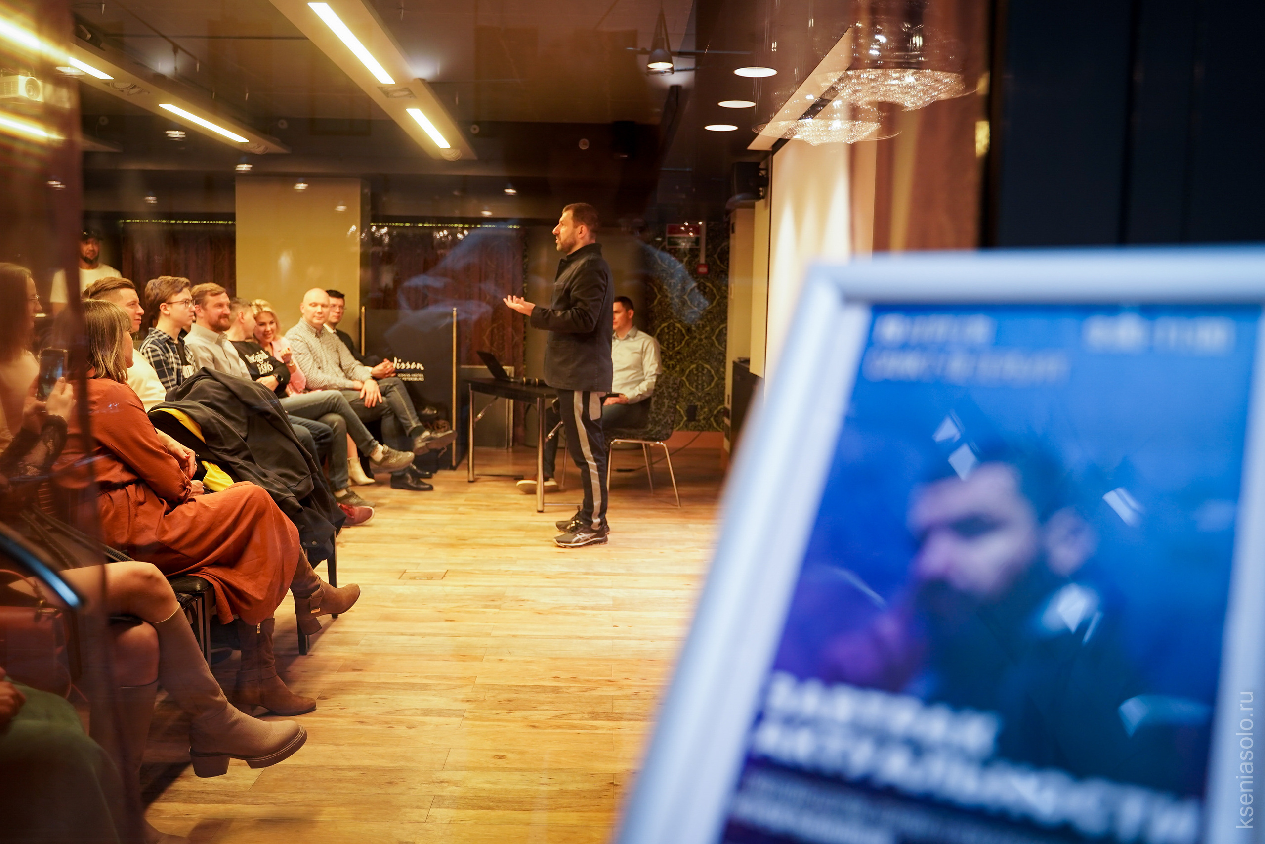 Завтрак с Игорем Рыбаковым. Фотограф Ксения Соло