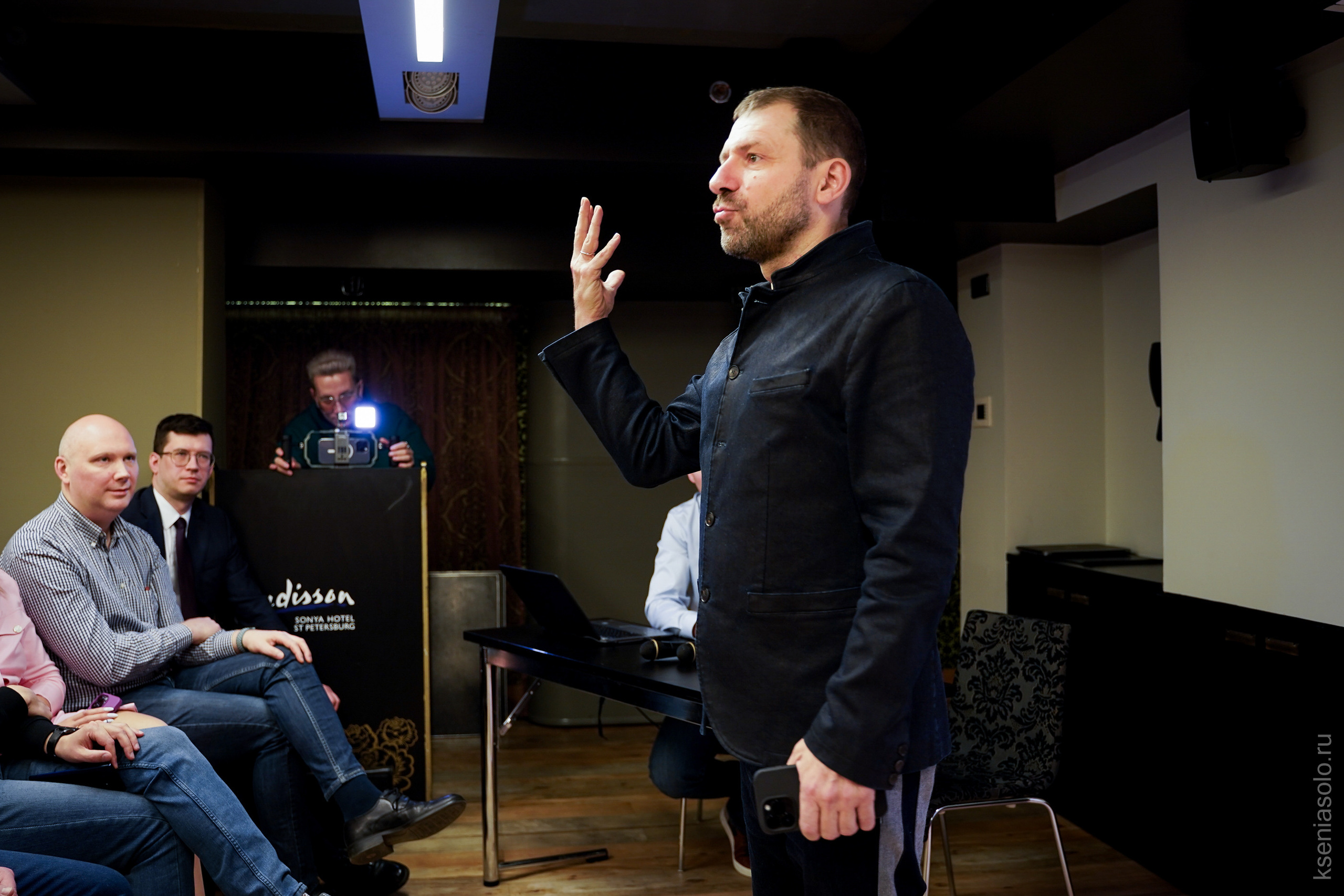 Игорь Рыбаков, инфорбизнес, бизнес портрет, х10