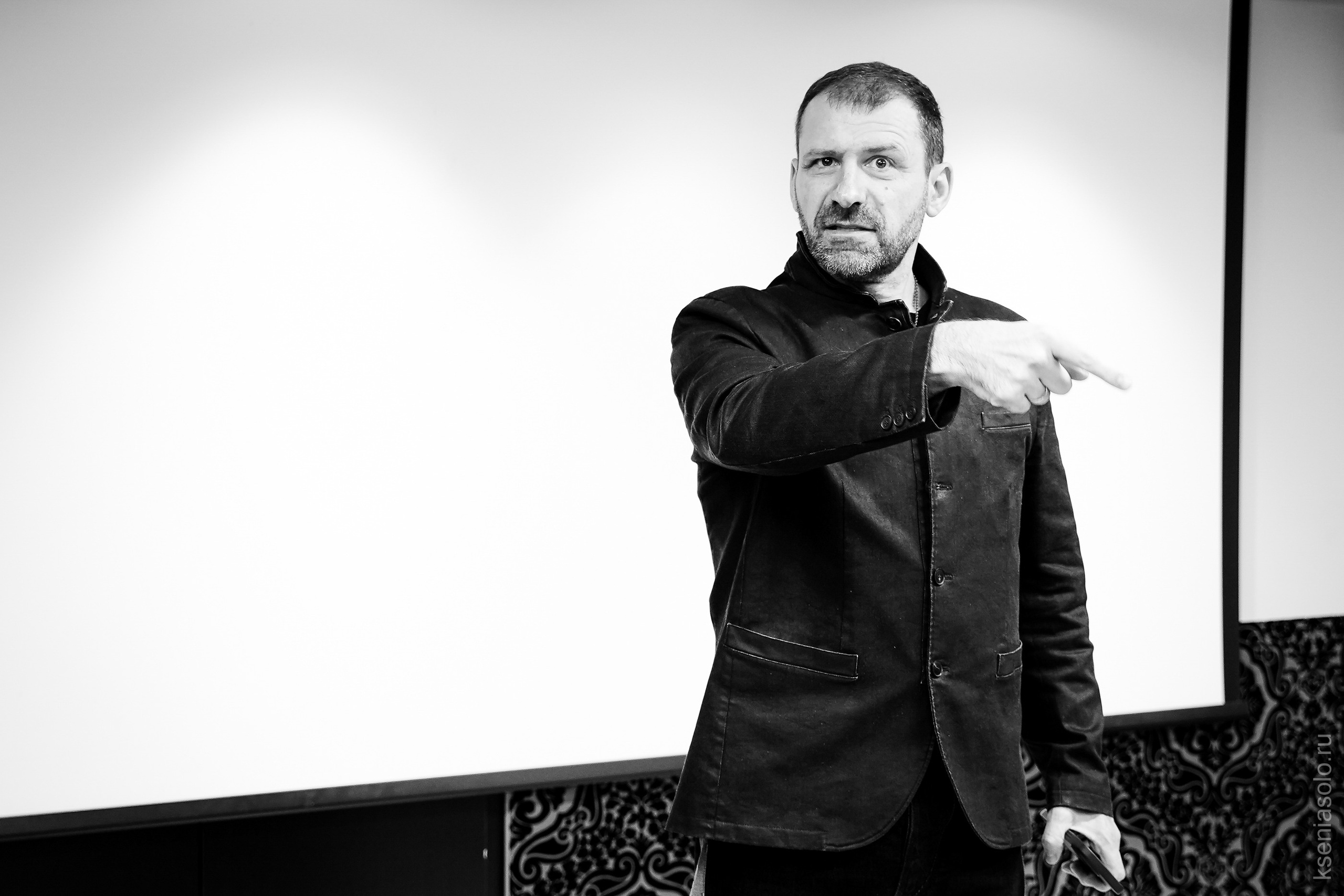 Игорь Рыбаков, инфорбизнес, бизнес портрет, х10