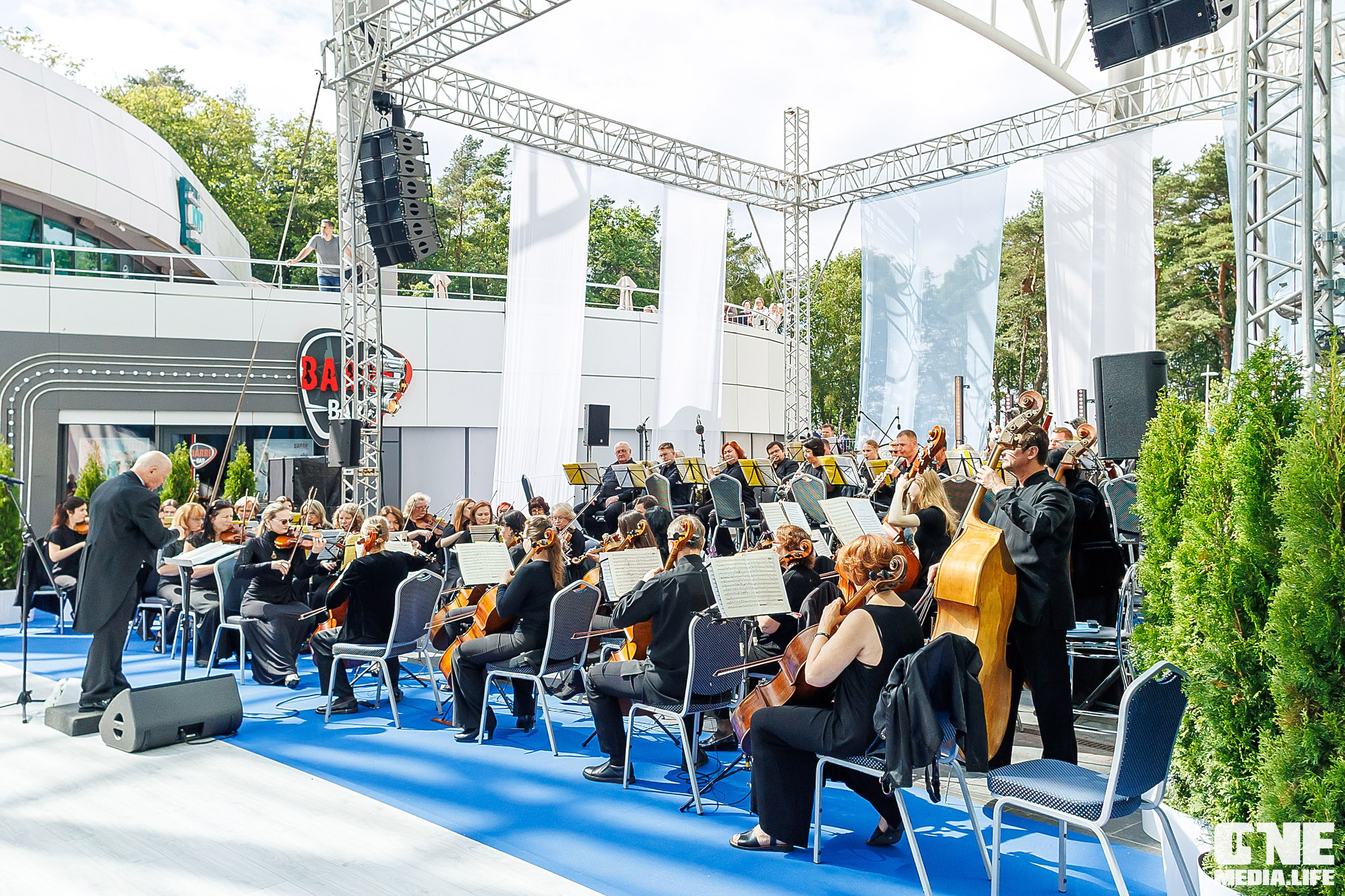 Фоторепортаж с первого дня Симфонии ветра. One Media Life: фоторепортажи, фотоотчеты с мероприятий и заведений