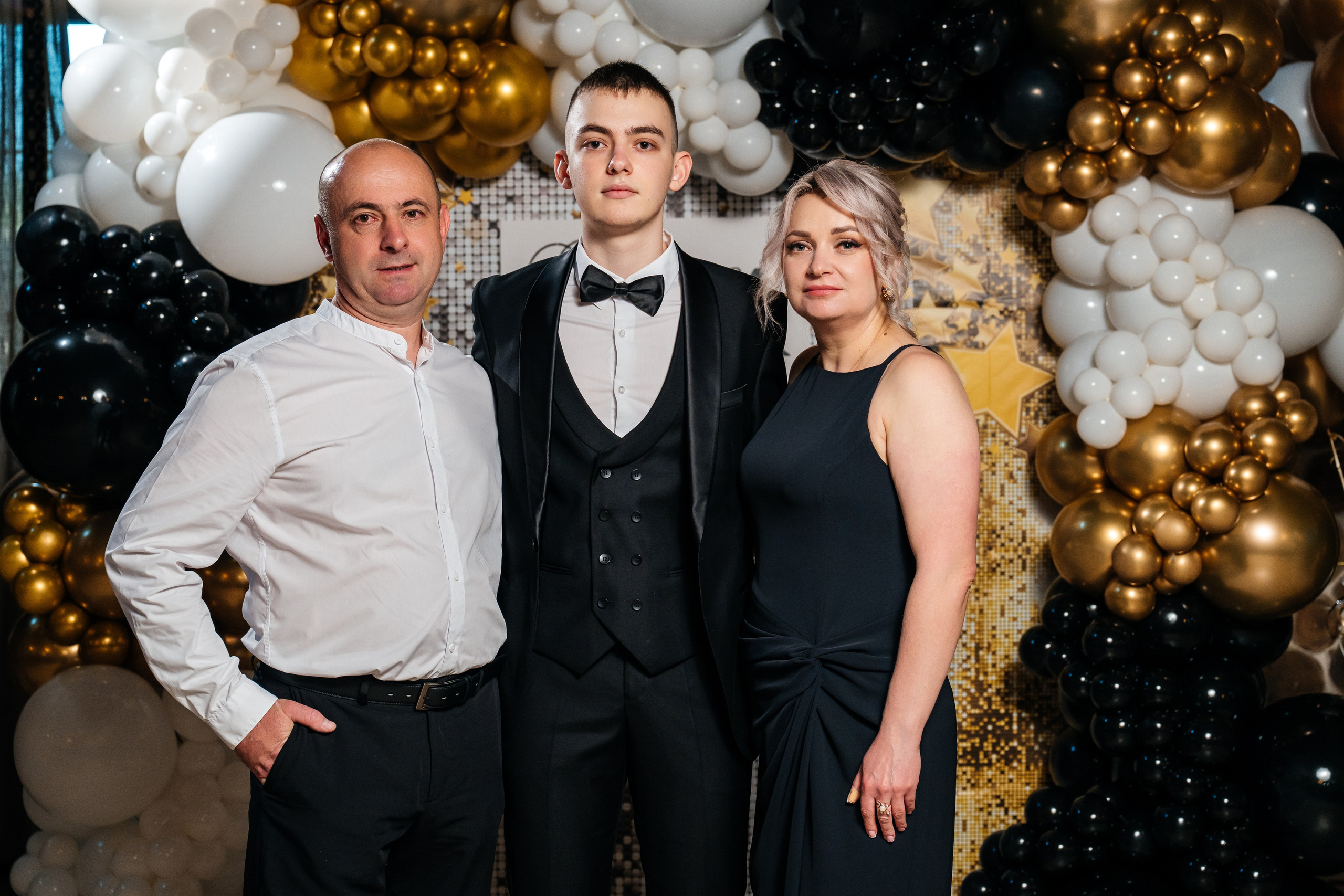 Выпускной. Репортаж. Школьный фотограф в Валуйках. Фотосессии для выпускников и изготовление выпускных альбомов в городе Валуйки и в Белгородской области