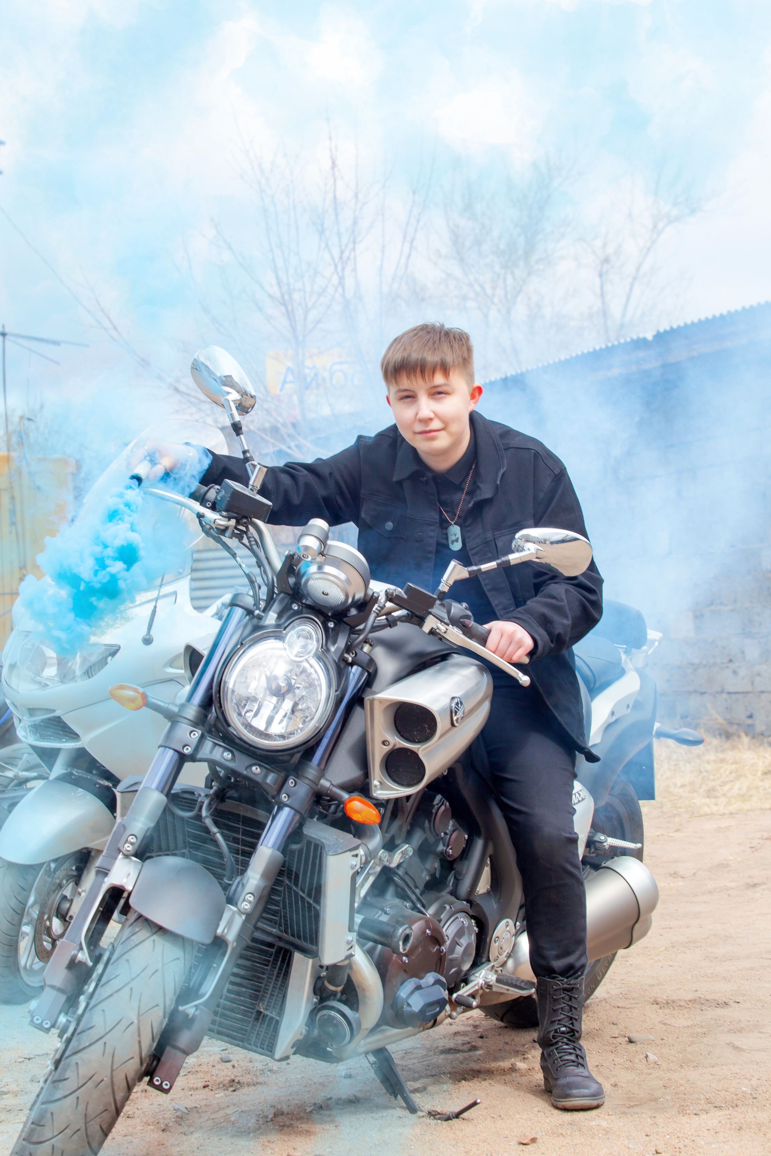 Школьники в студии. Фотограф Бурятия. Печать фотокниг