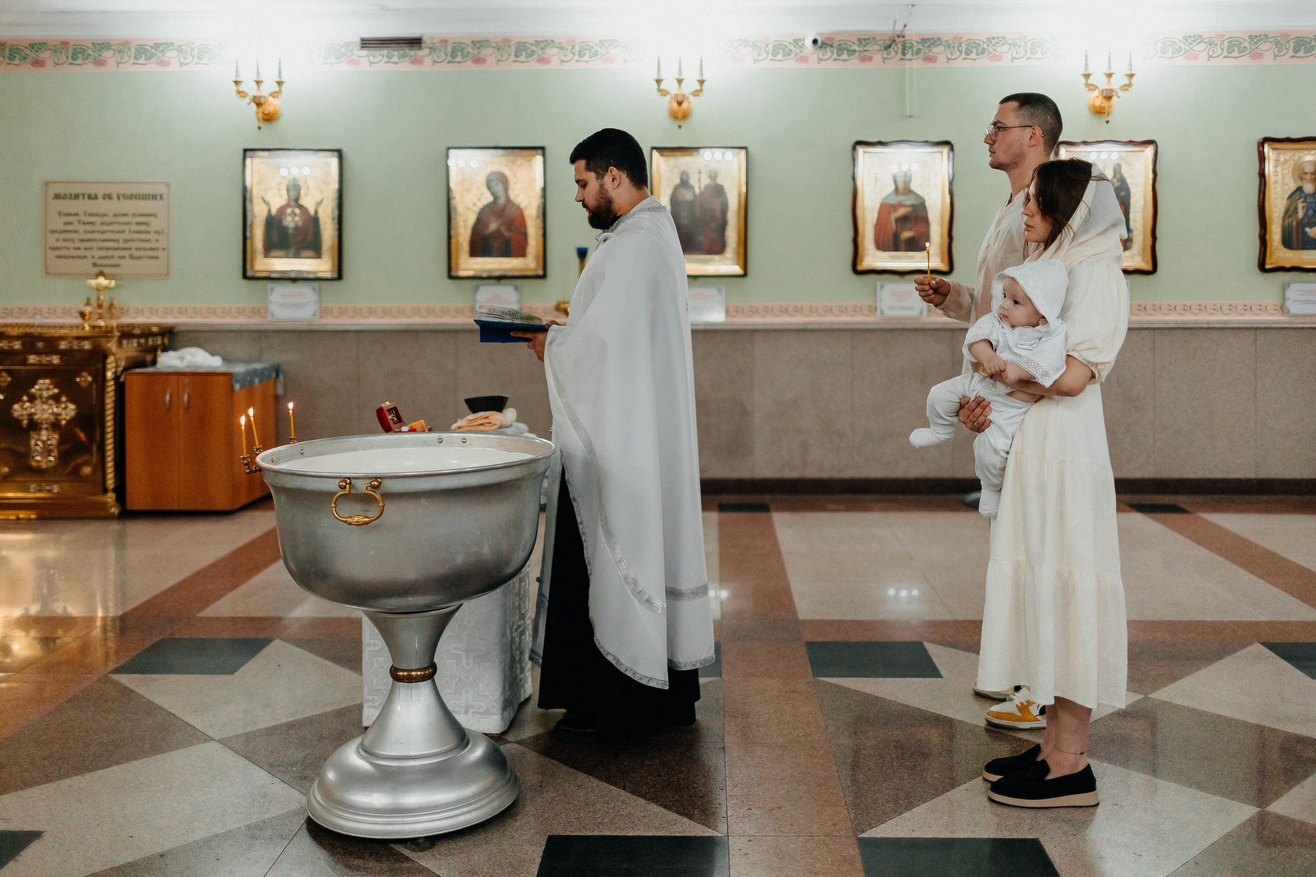 Храм Рождества Христова. Фотограф свадебный семейный в Красноярске Шукшина Наталья