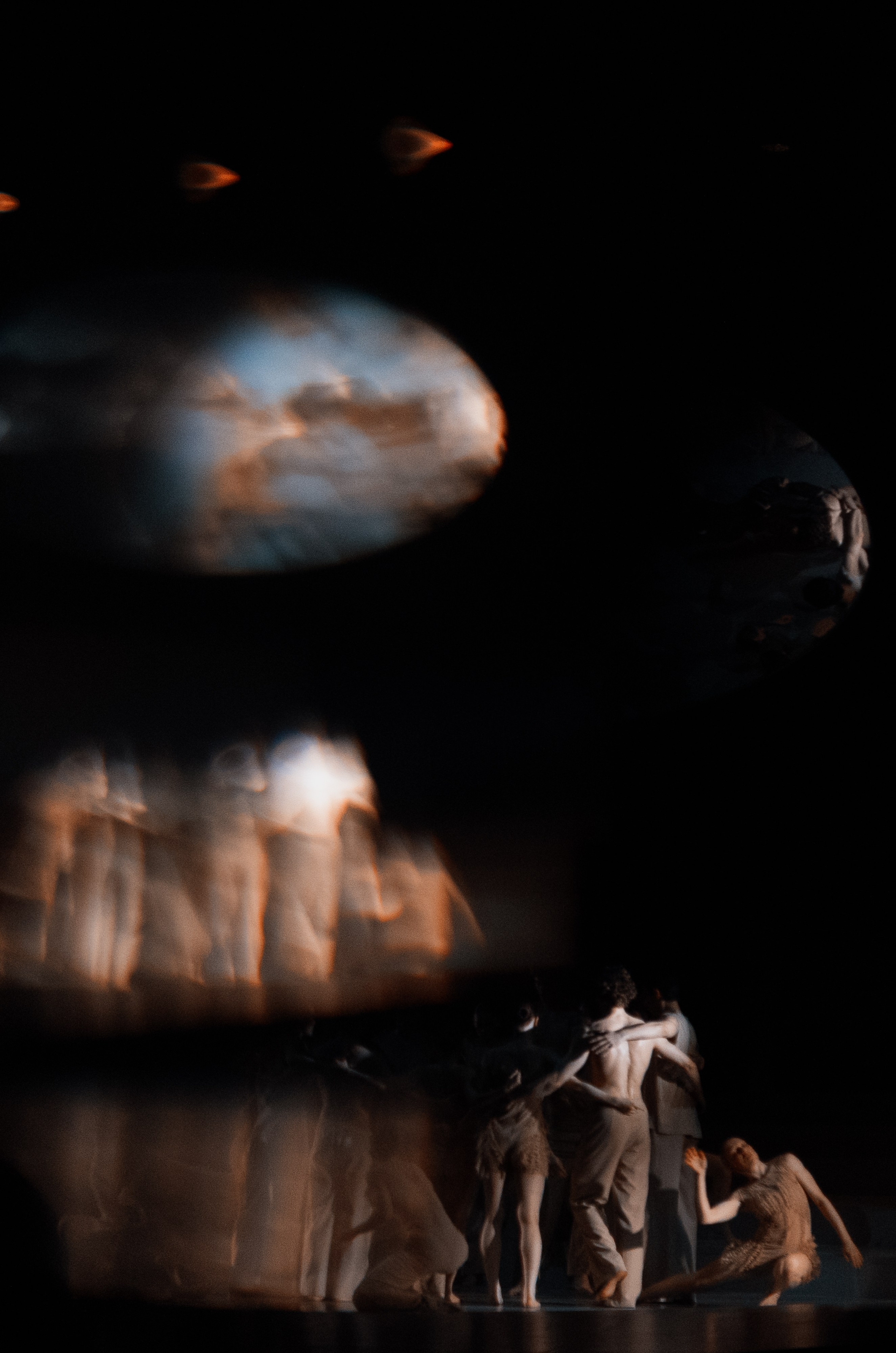 KONTAKT. Fusion Wedding Photographer