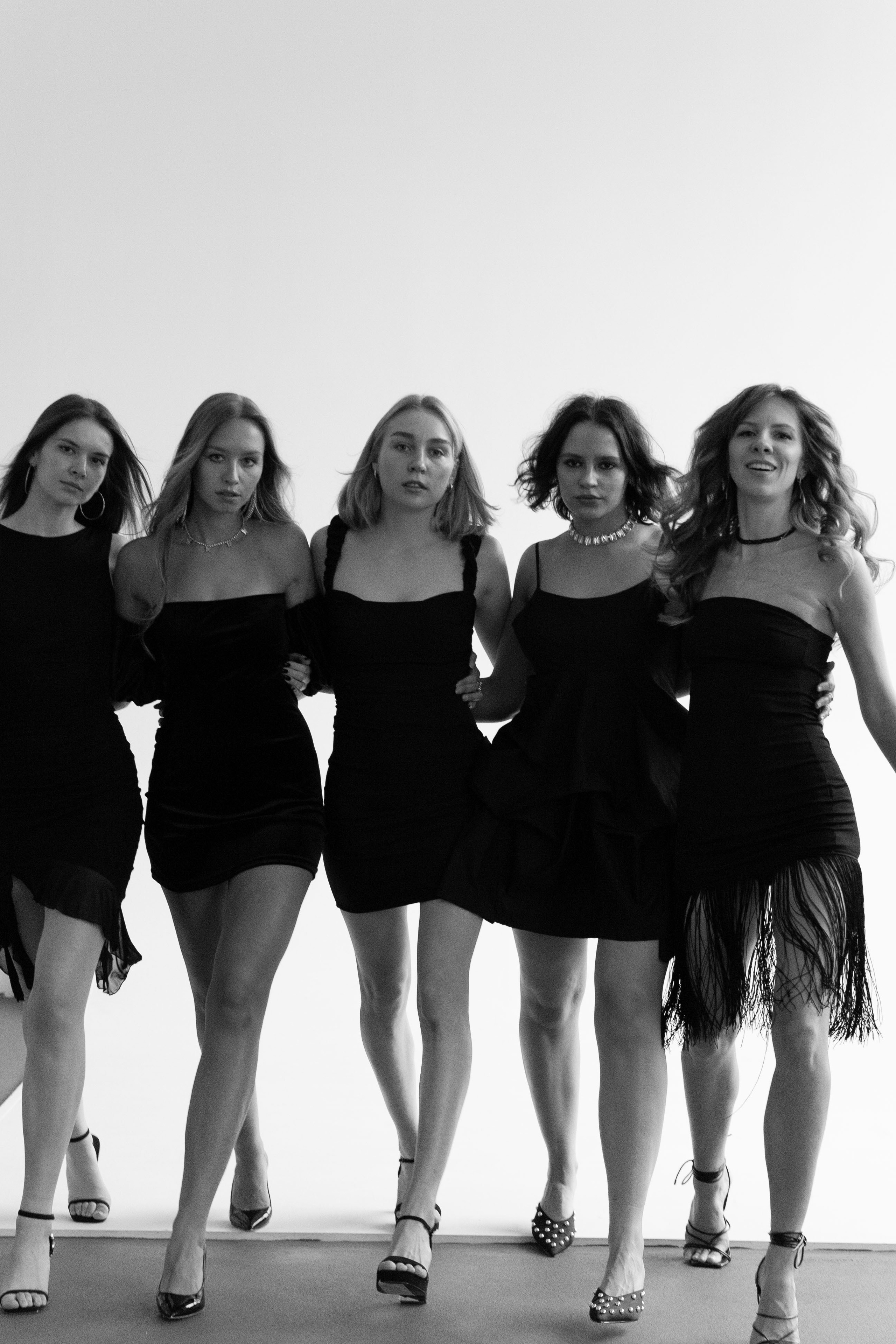 Girls. Photographer in Tbilisi Saint-Petersburg Worldwide — Elena Golubeva