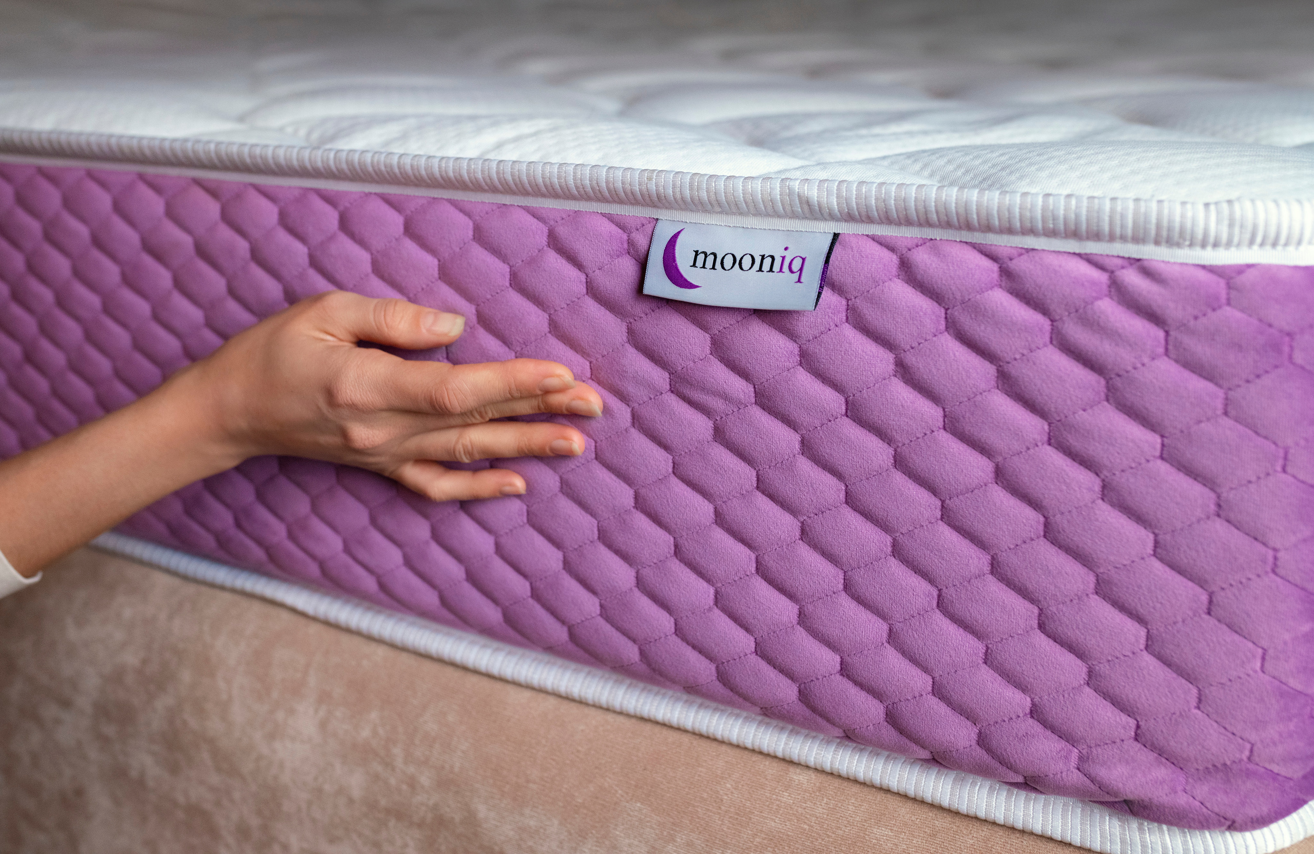 MOONIQ — матрасы премиум класса. Фотограф в Москве — Новиков Владислав