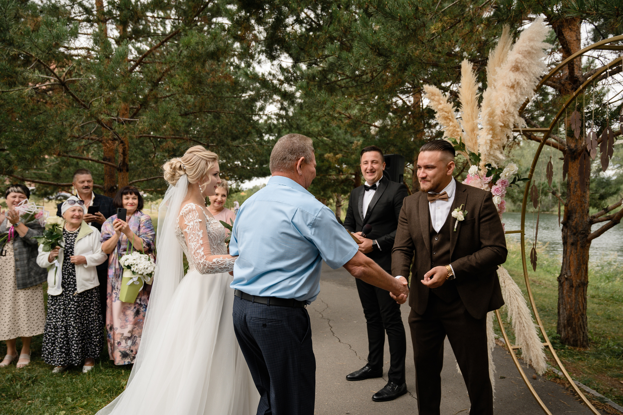 Съемка свадеб. Свадебный и Семейный фотограф в Абакане, Красноярске