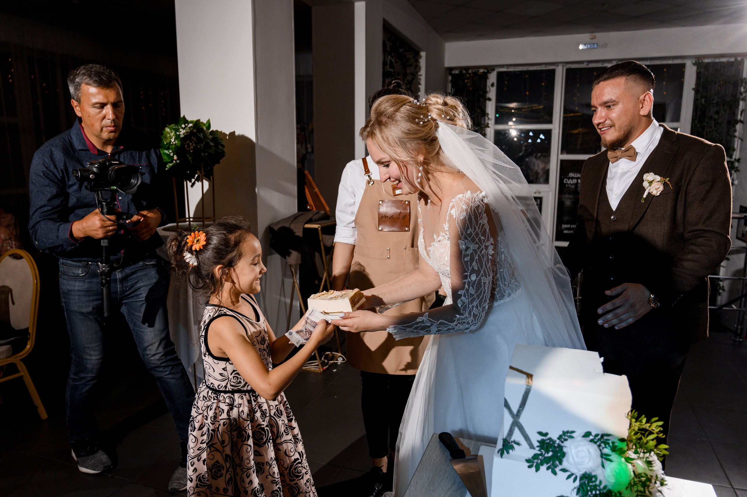 Съемка свадеб. Свадебный и Семейный фотограф в Абакане, Красноярске