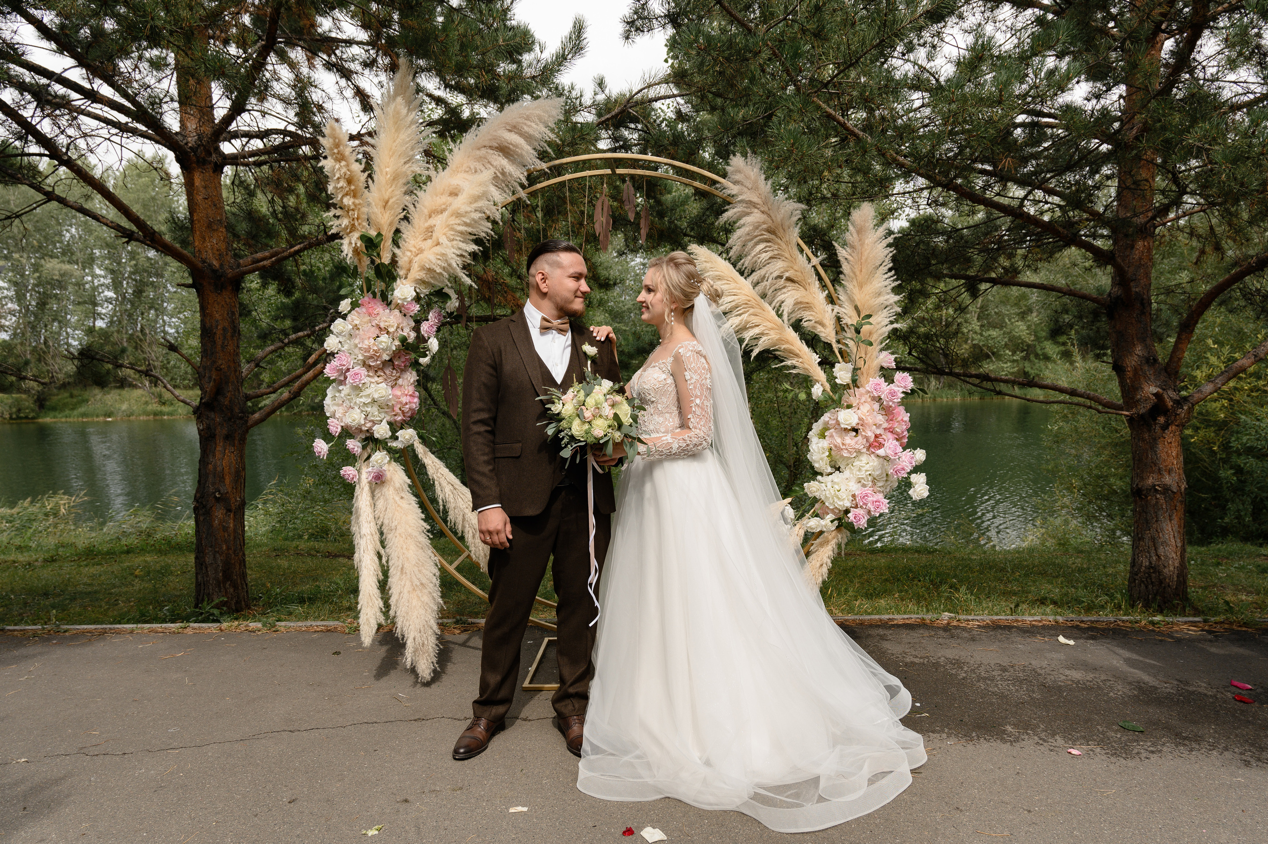 Съемка свадеб. Свадебный и Семейный фотограф в Абакане, Красноярске