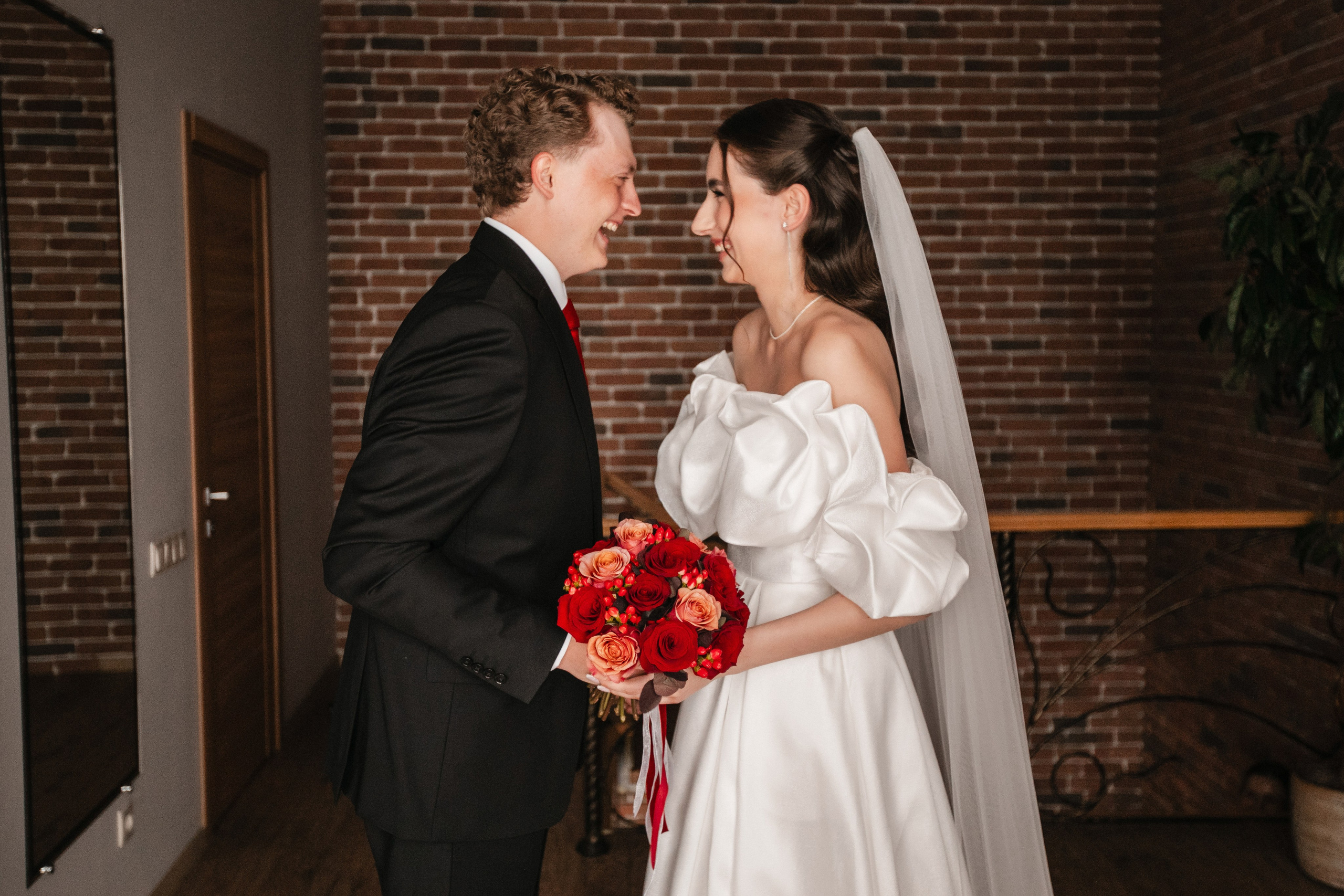 Анастасия + Максим. Роман Урумбаев фотограф Нижневартовск