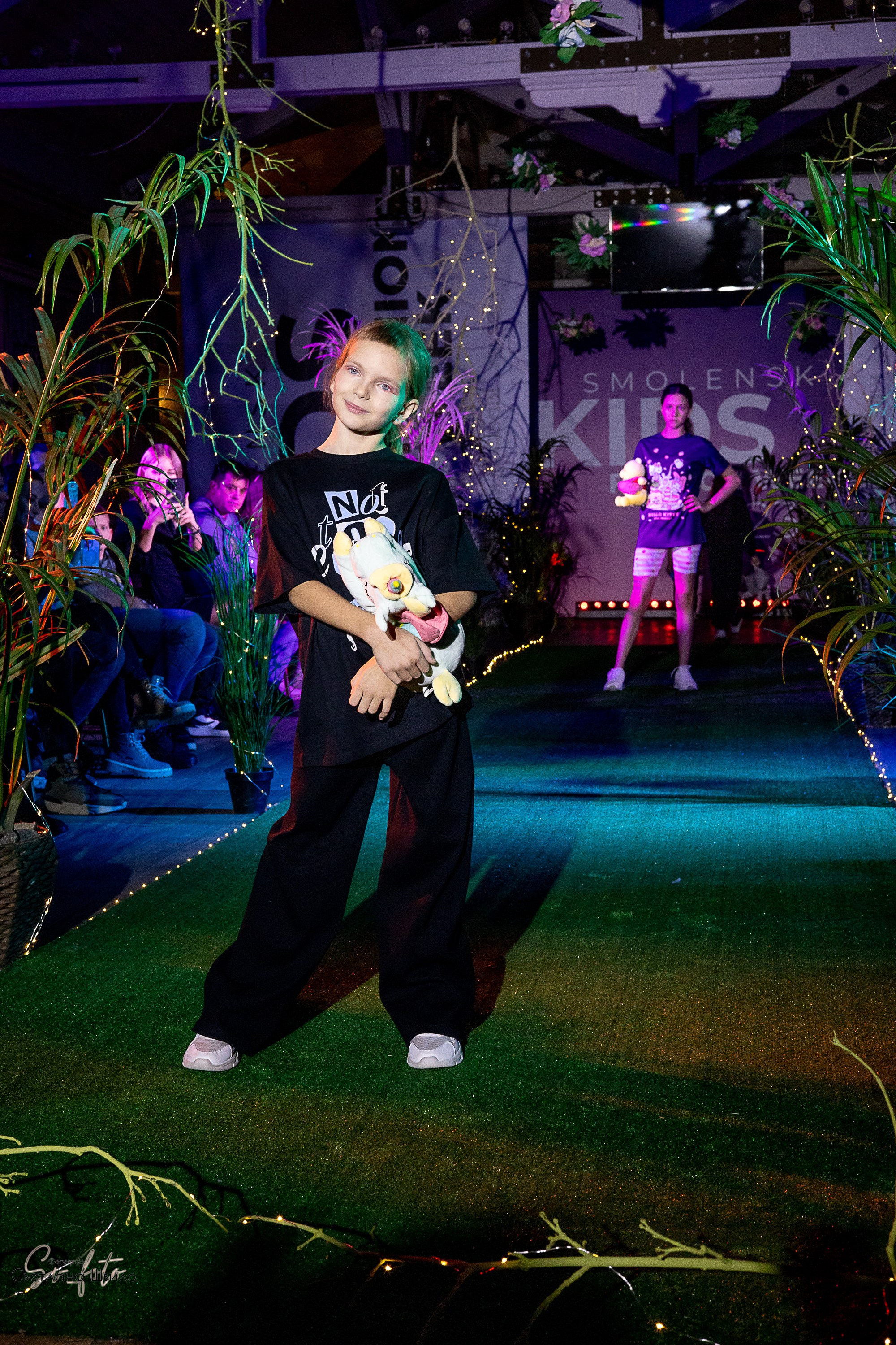 Smolensk Fashion Week_показы_ДЕНЬ 3_ФИНАЛ_Алиса в стране чудес. Главная