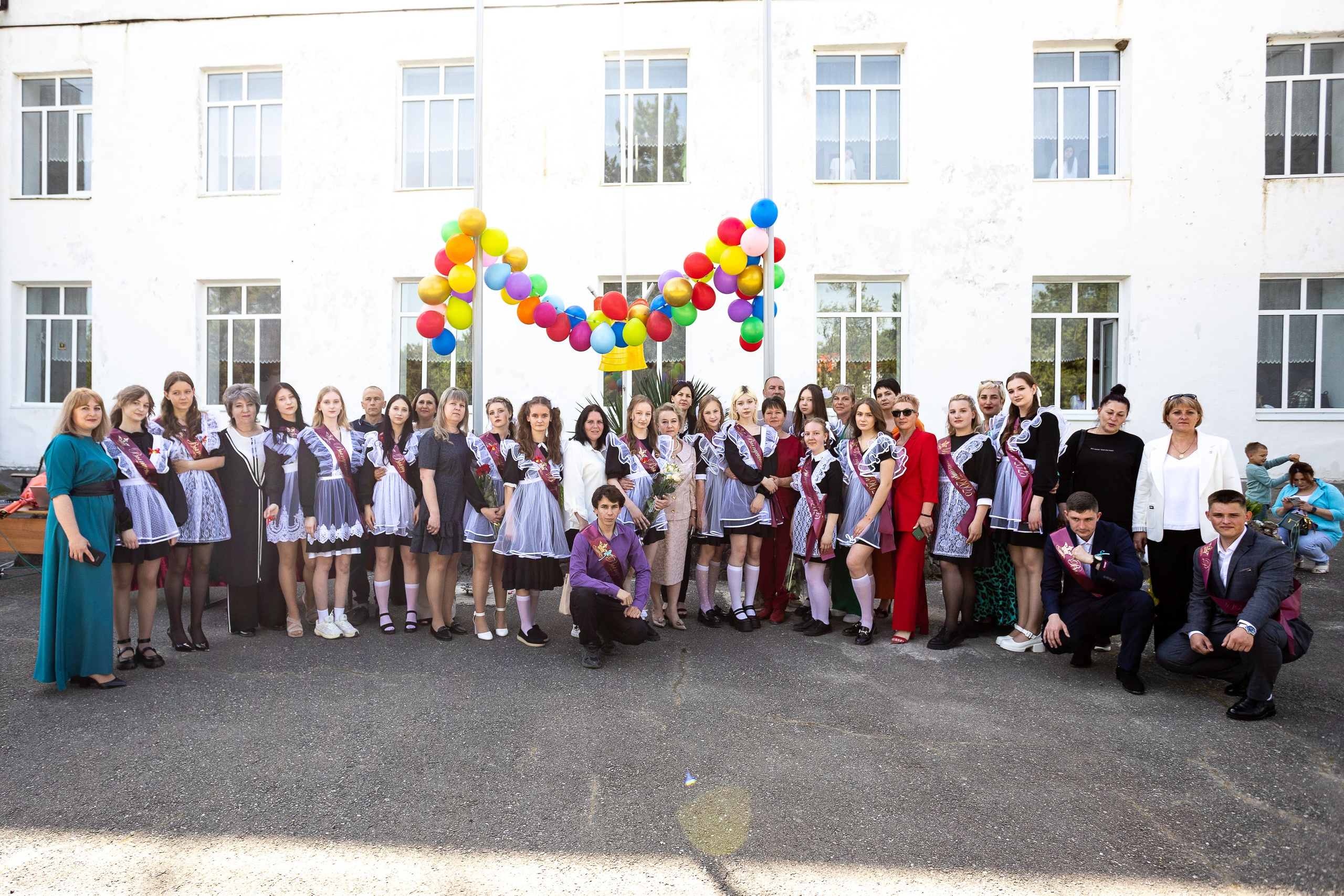 Последний звонок. Выпускные альбомы Майкоп, Краснодар Елена Золотарева