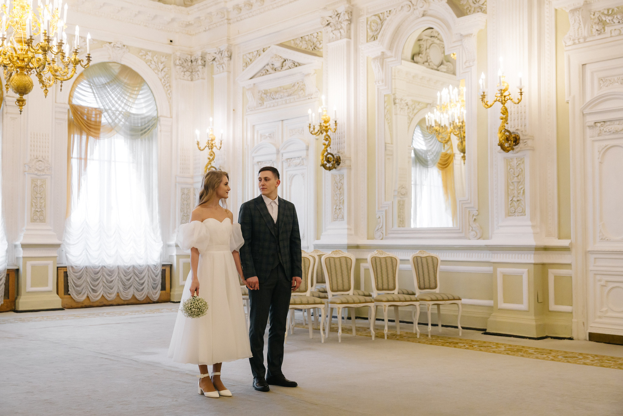 ДВОРЕЦ № 1 | Март, Исаакий, Английская набережная. Свадебный фотограф в Санкт-Петербурге Полина Корзухина