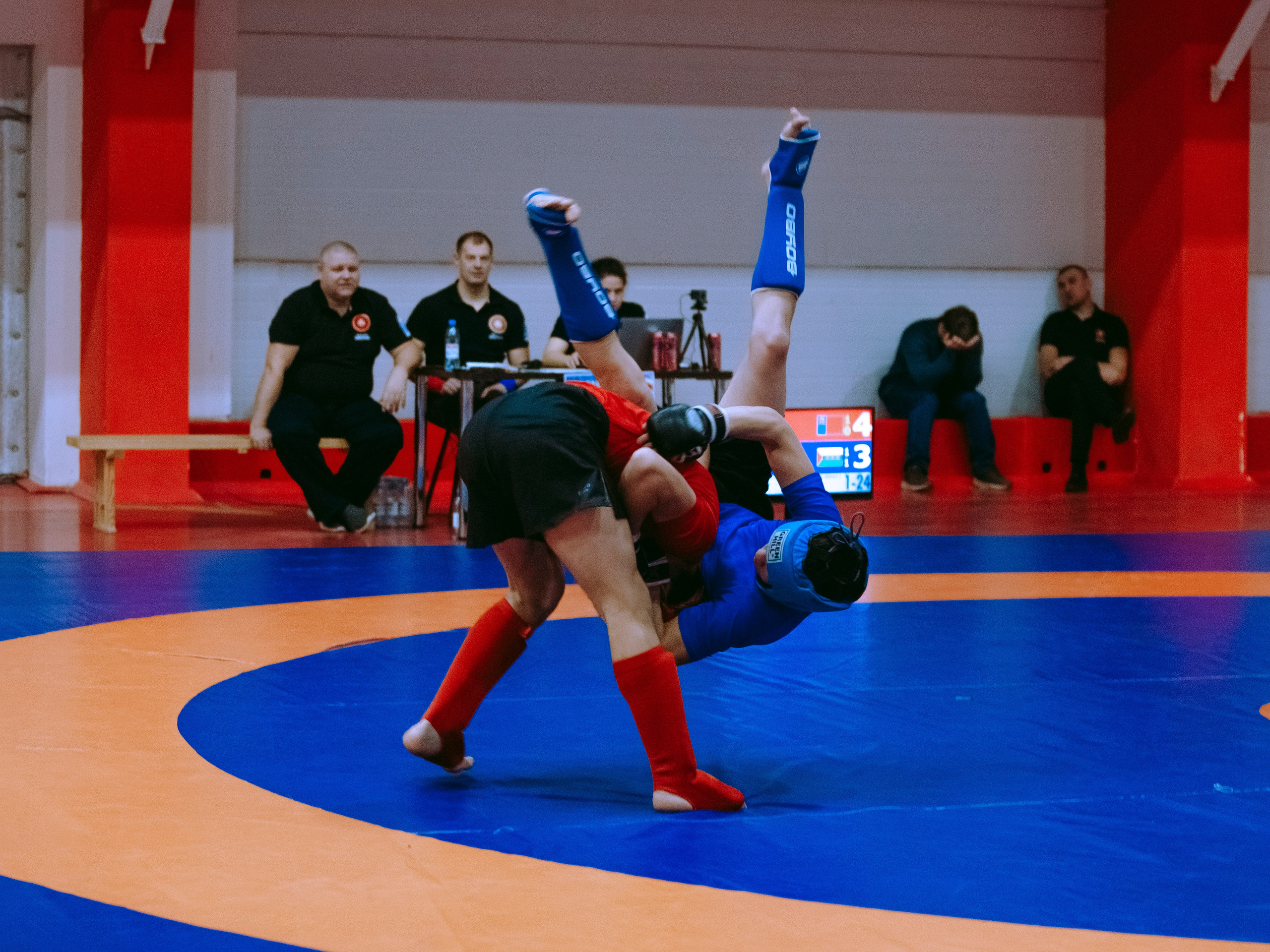 Кубок России по спортивной борьбе панкратион `23. Портретный фотограф в Москве Дарья Цезария