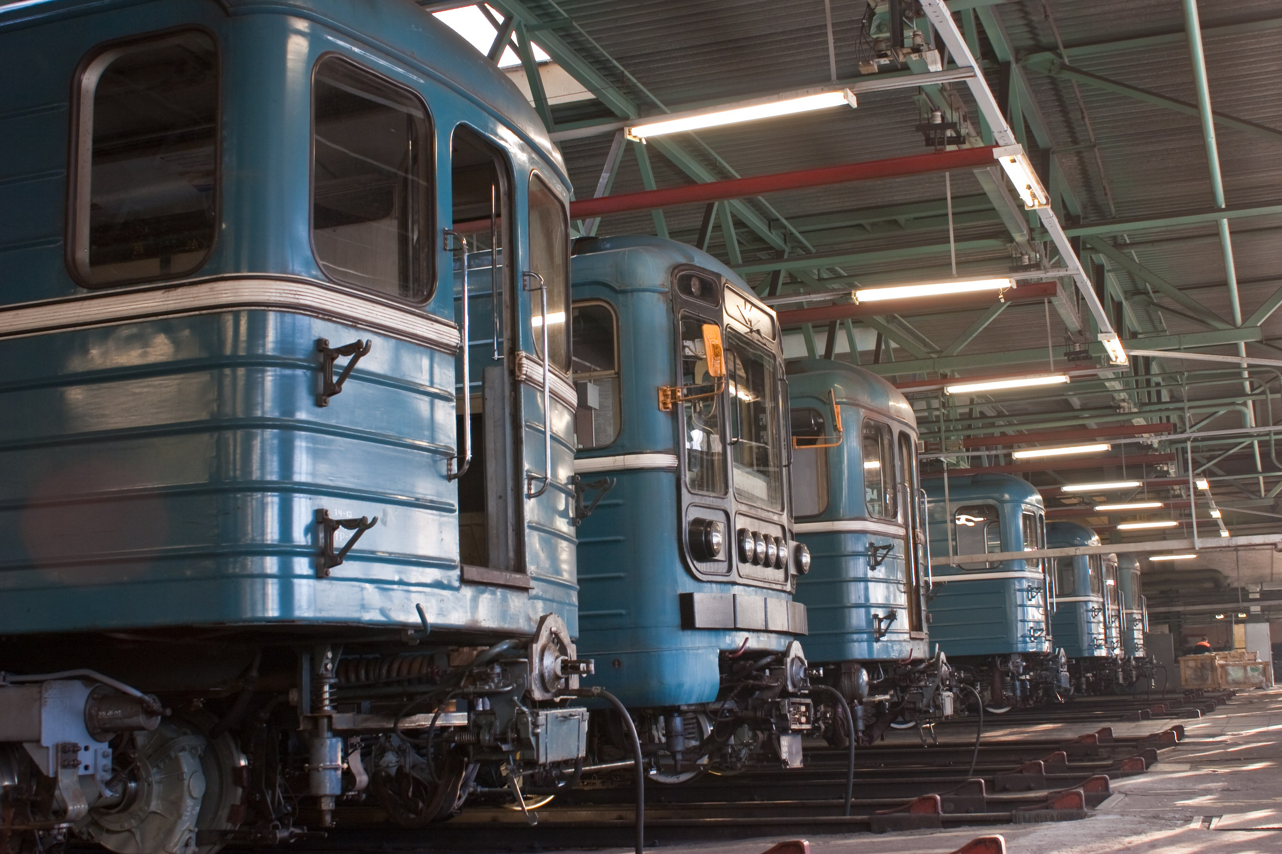 Место где чинят поезда. Электродепо «Черкизово», образца 2010 года. Илья Михачёв Фотограф ПРО людей