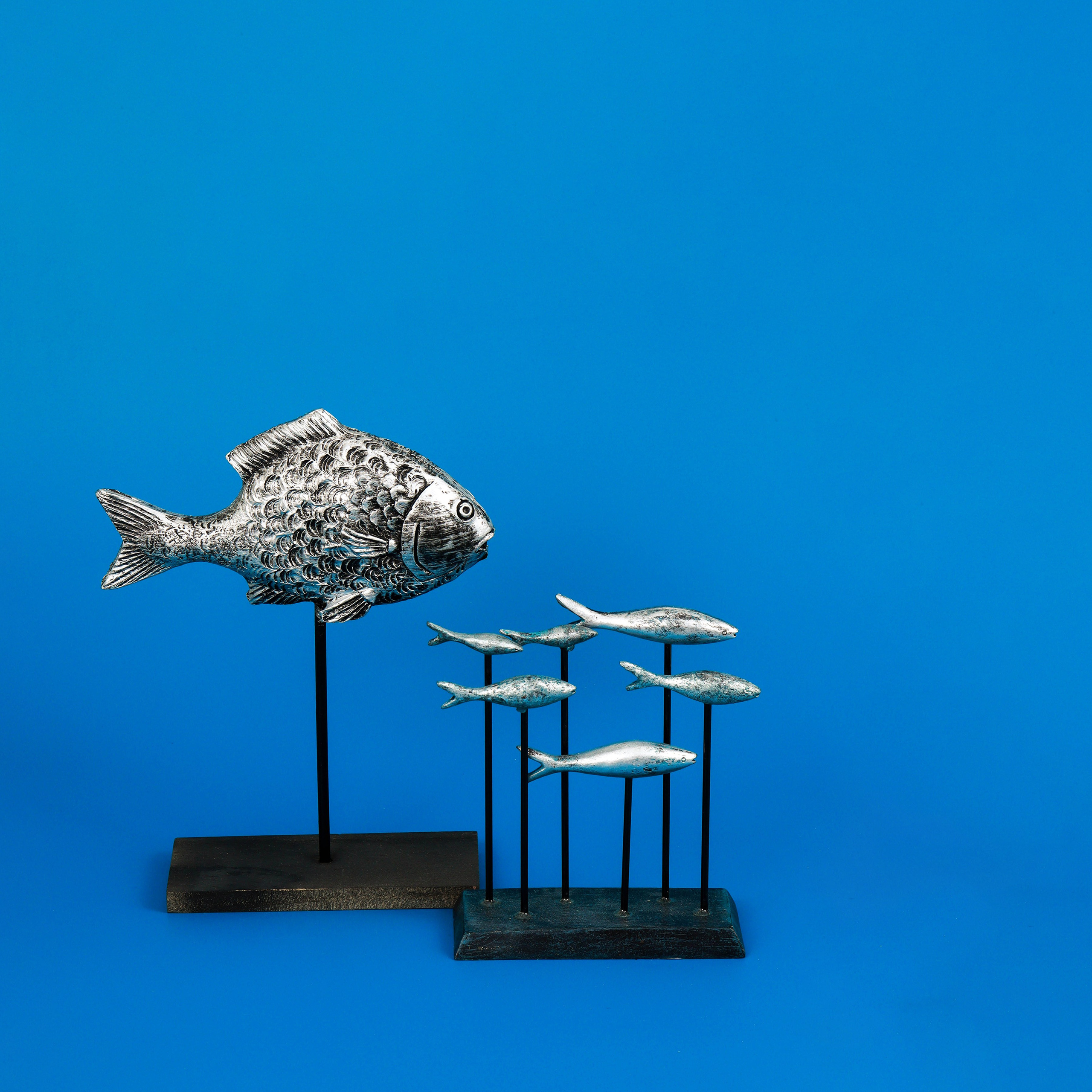 Фигурки. Статуэтки