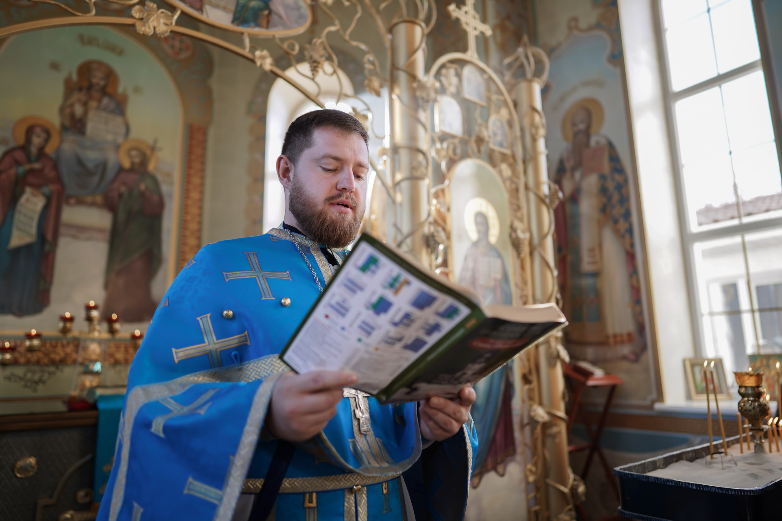 Покров Пресвятой Богородицы в храме ап. Андрея Первозванного. Церковный фотограф Севастополь